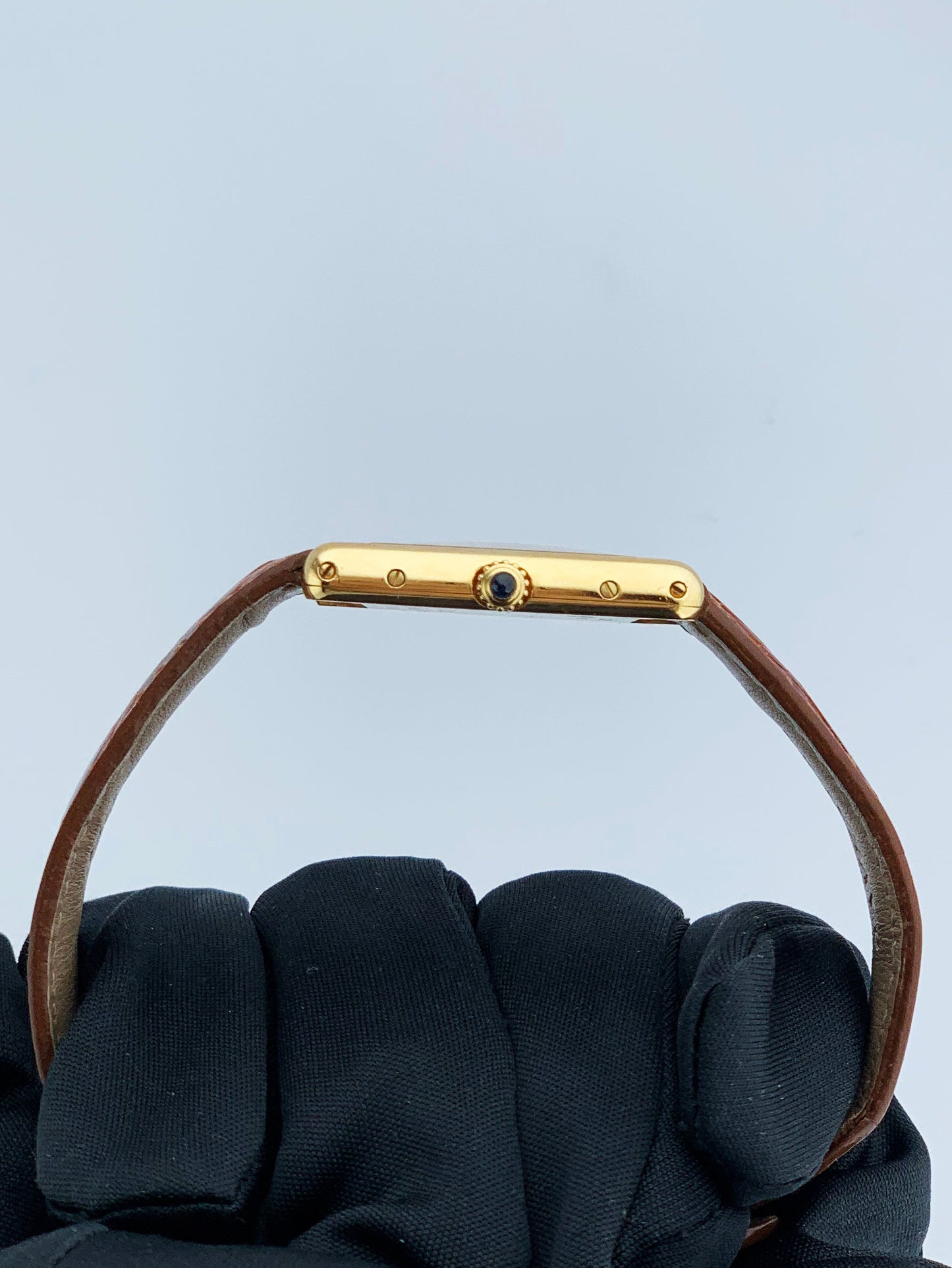 Cartier Tank Louis 8810 18K Yellow Gold Ladies Watch - Wristwatch