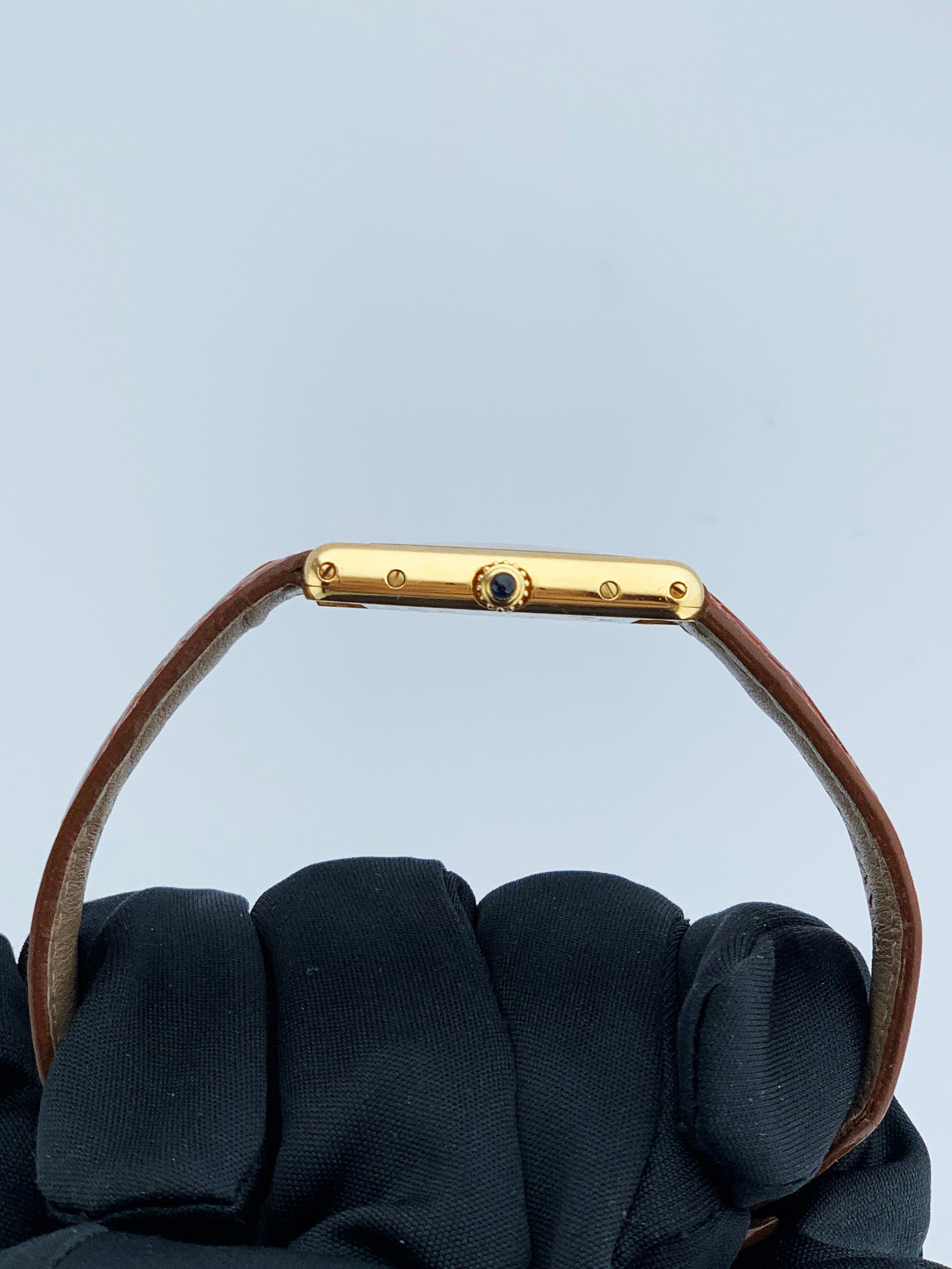 Cartier Tank Louis 8810 18K Yellow Gold Ladies Watch - Wristwatch