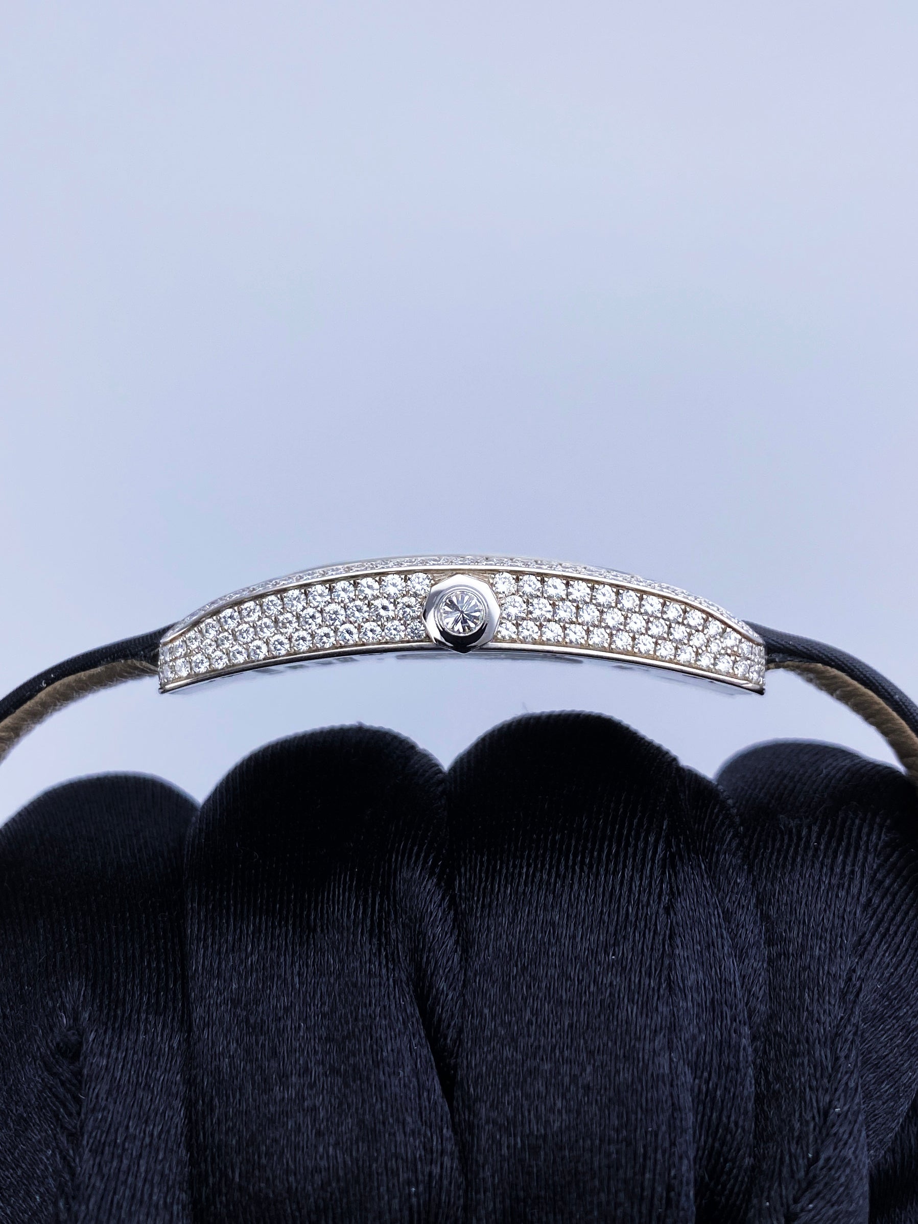 Cartier Tank S Americaine 2625 18K White Gold Diamond Ladies Watch - Virtual