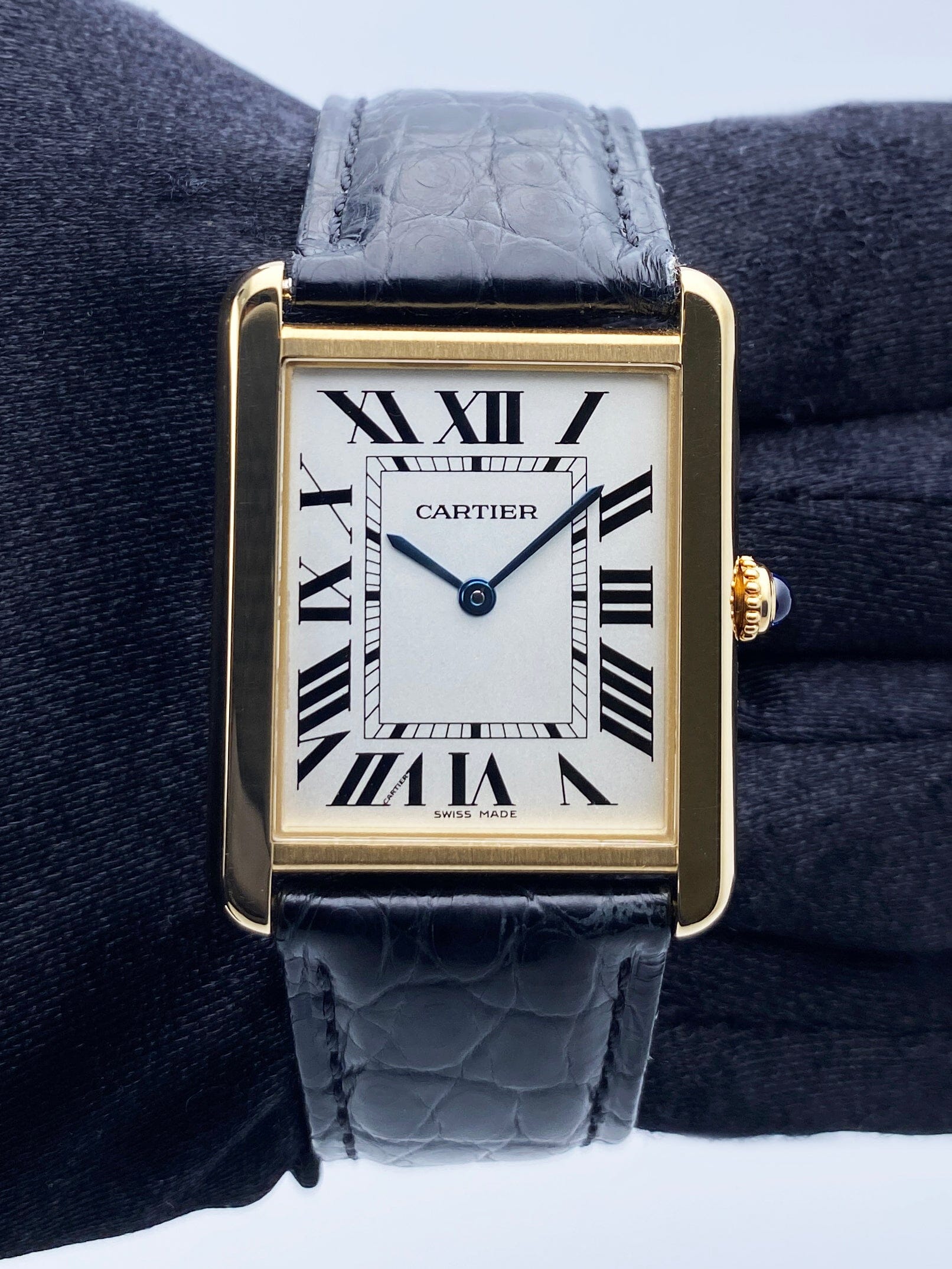Cartier Tank Solo W1018855 Large Size 18K Yellow Gold Ladies Watch - Watches