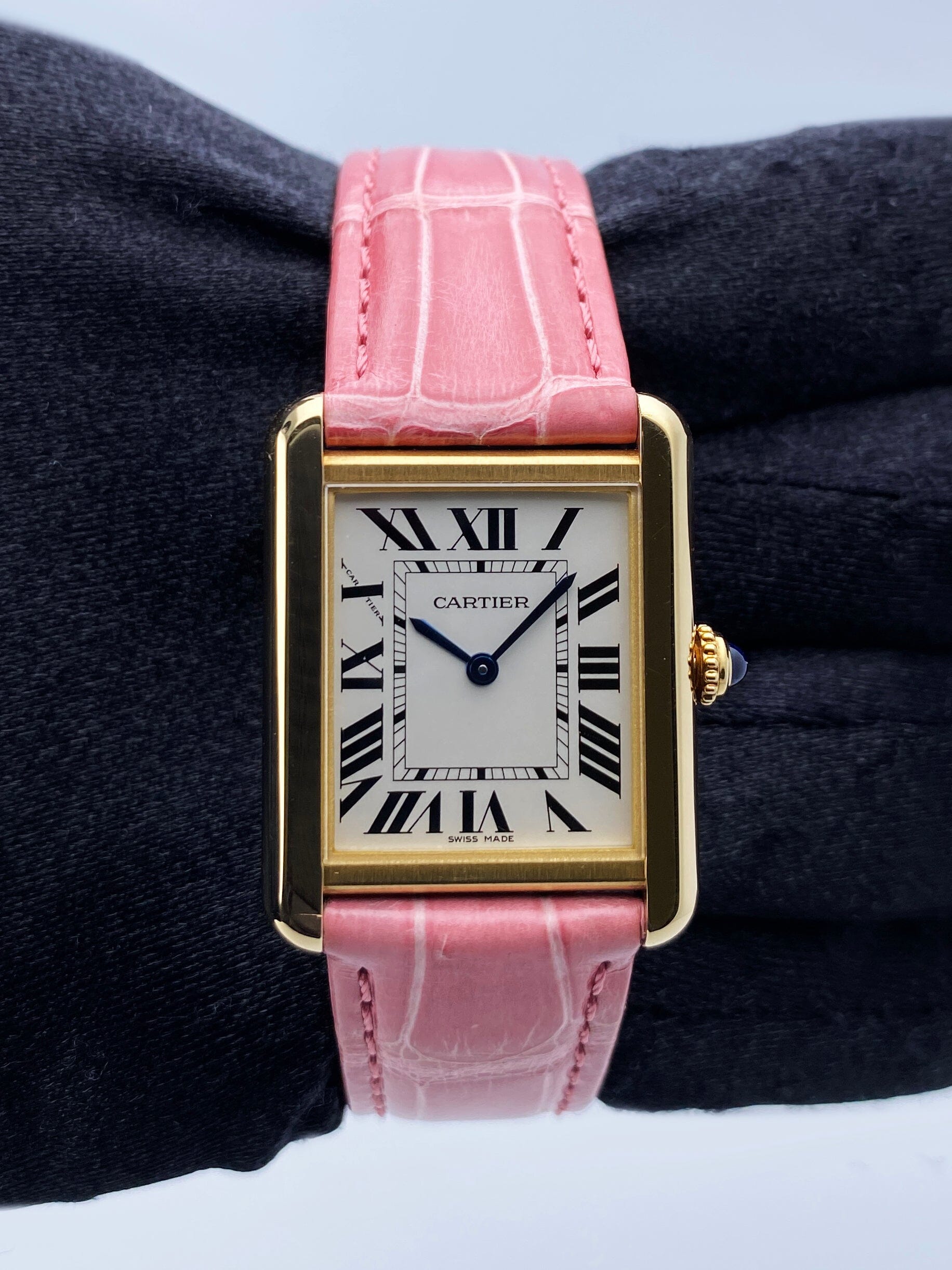 Cartier Tank Solo W5200002 18K Yellow Gold Ladies Watch – Phigora