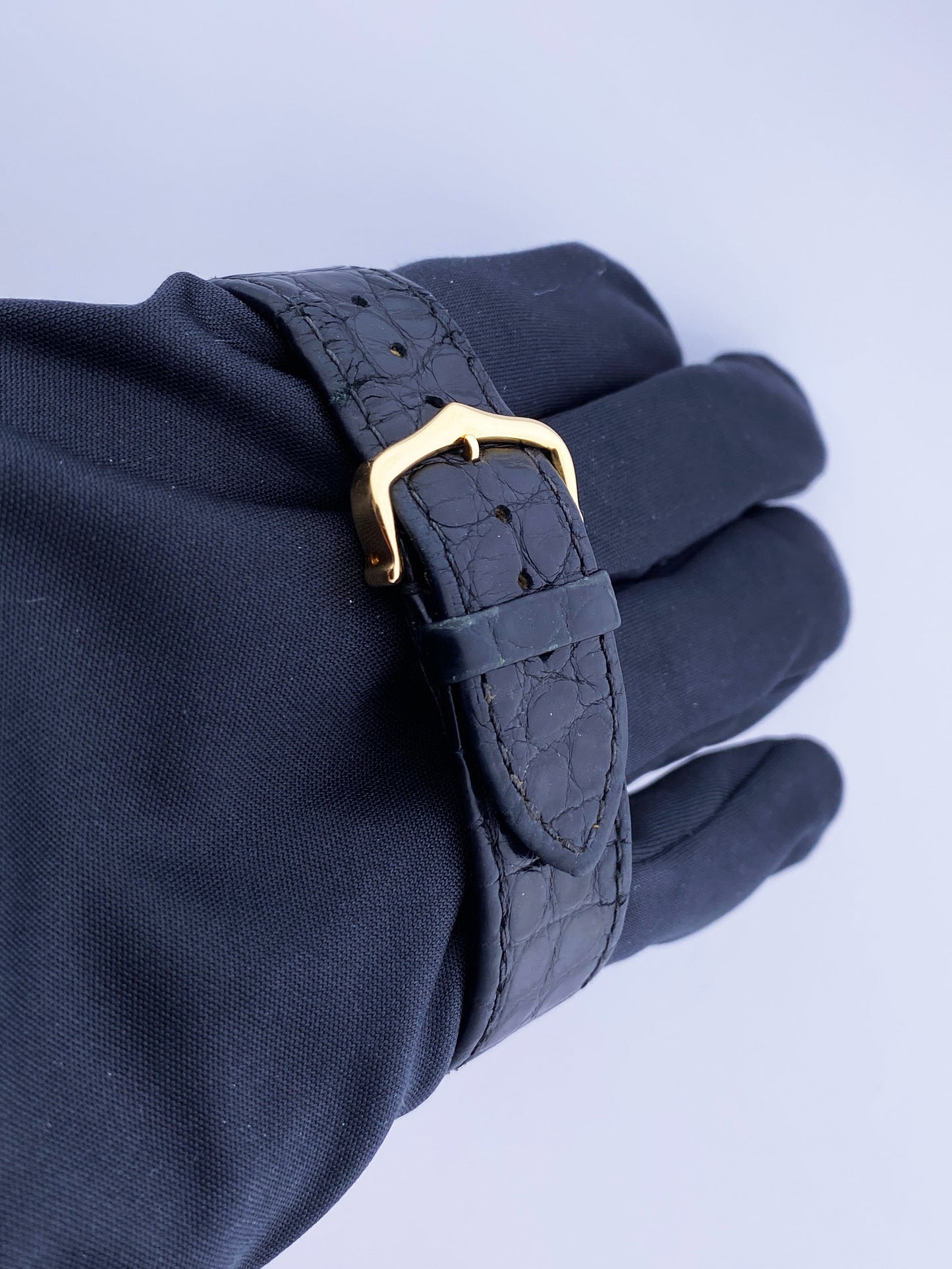 Cartier Tank Solo W5200004 / 2742 18K Yellow Gold Mens Watch - Virtual
