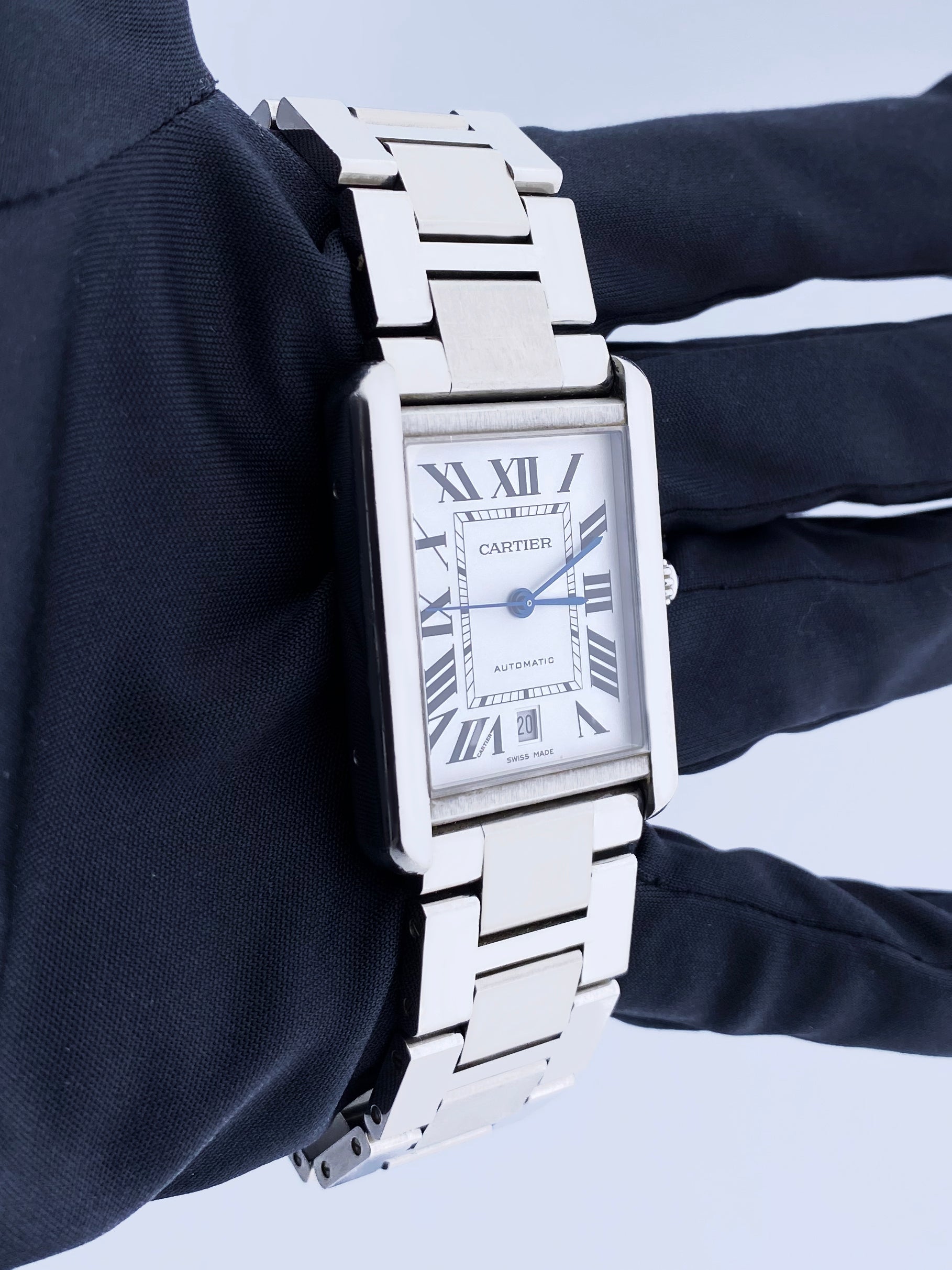 Cartier Tank Solo XL 3800 Mens Watch with Box & Papers - Wristwatch