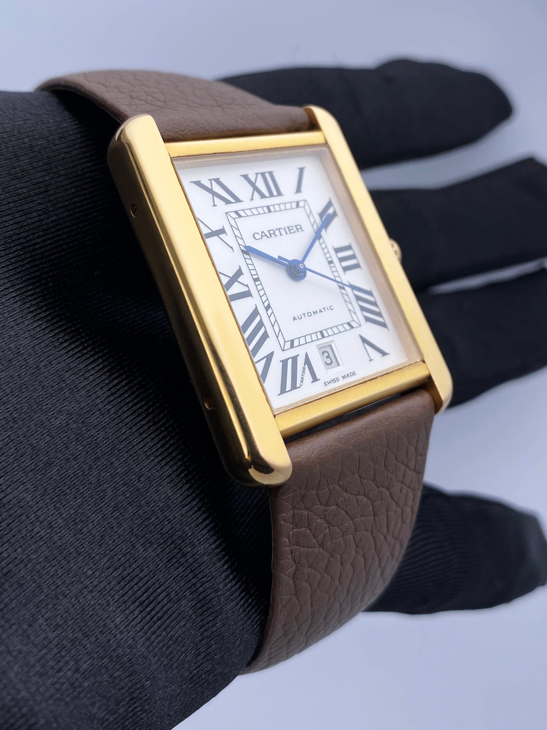 Cartier Tank Solo XL W5200026 18K Rose Gold Mens Watch Box – Phigora