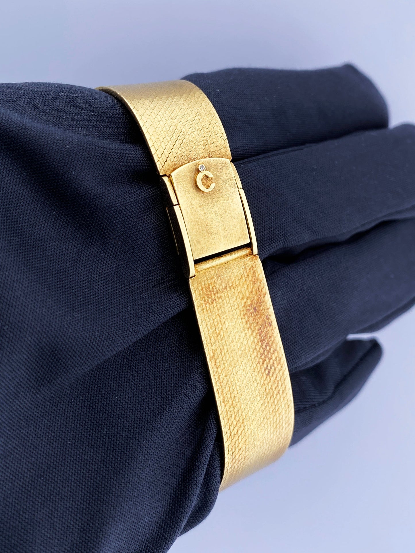 Chopard Happy Diamonds 5157 18K Yellow Gold Watch