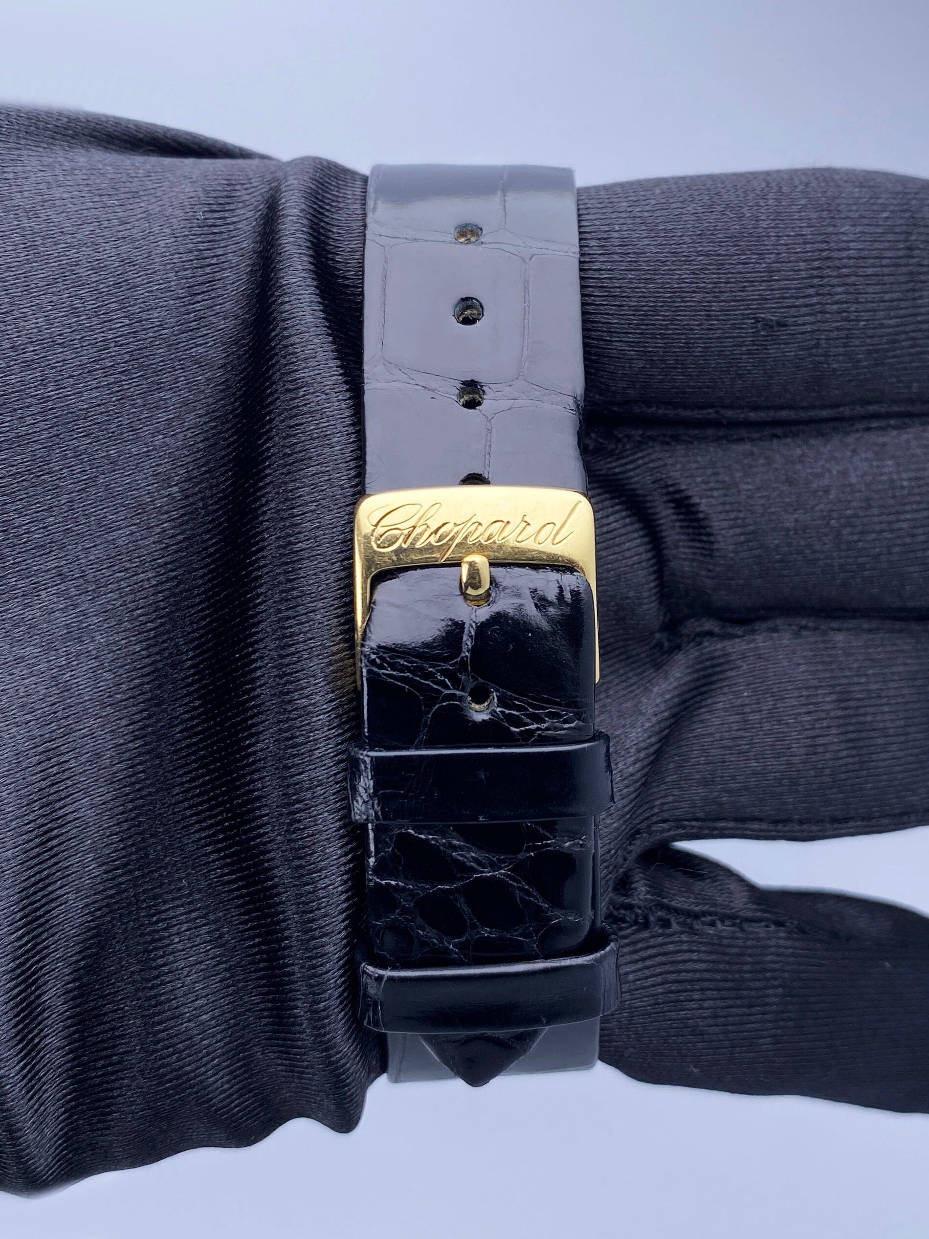 Chopard Imperiale 38/3168-23 MOP Diamond 18K Yellow Gold Ladies Watch With Box - Watches