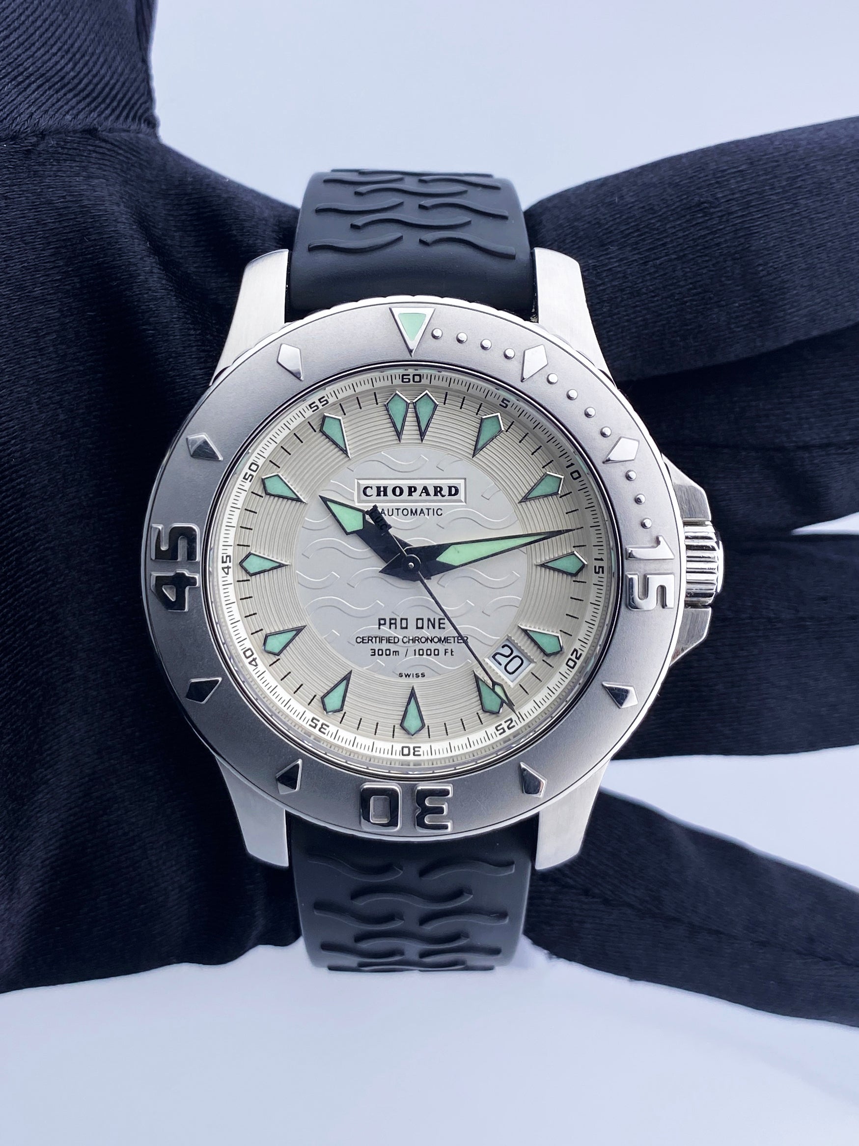 Chopard L.U.C Pro One 8912 Stainless Steel Automatic Men’s Watch - Wristwatch