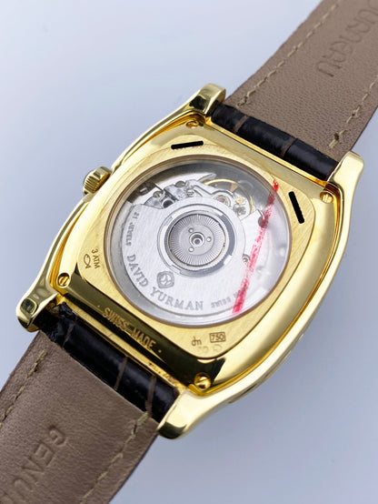 David Yurman Thoroughtbred T301-L88 White Dial 18K Yellow Gold Mens Watch - Watches