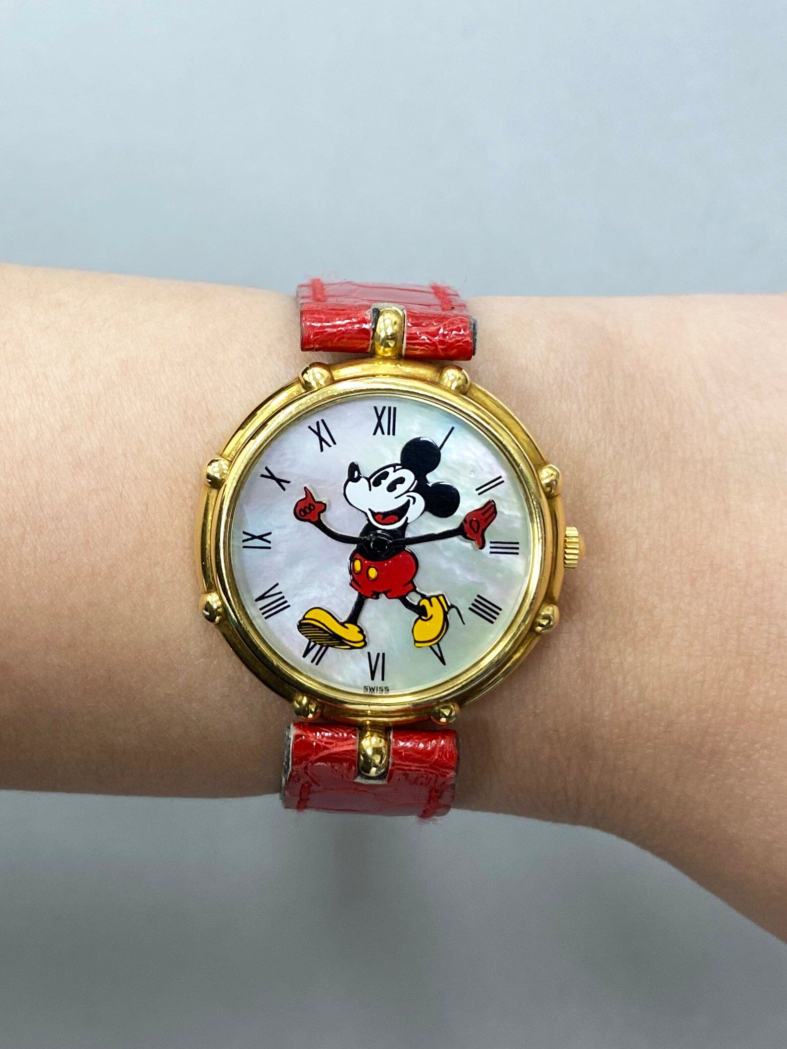 Gérald Genta Disney G.2770.7 Micky Mouse MOP Dial Ladies Watch - Watches