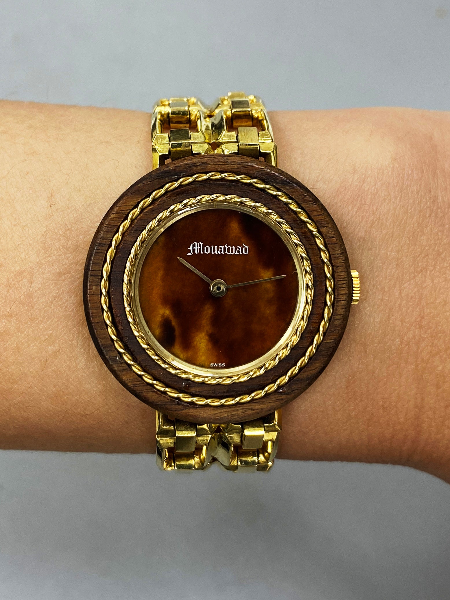 Gérald Genta Mouawad Wood Bezel 18K Yellow Gold Watch