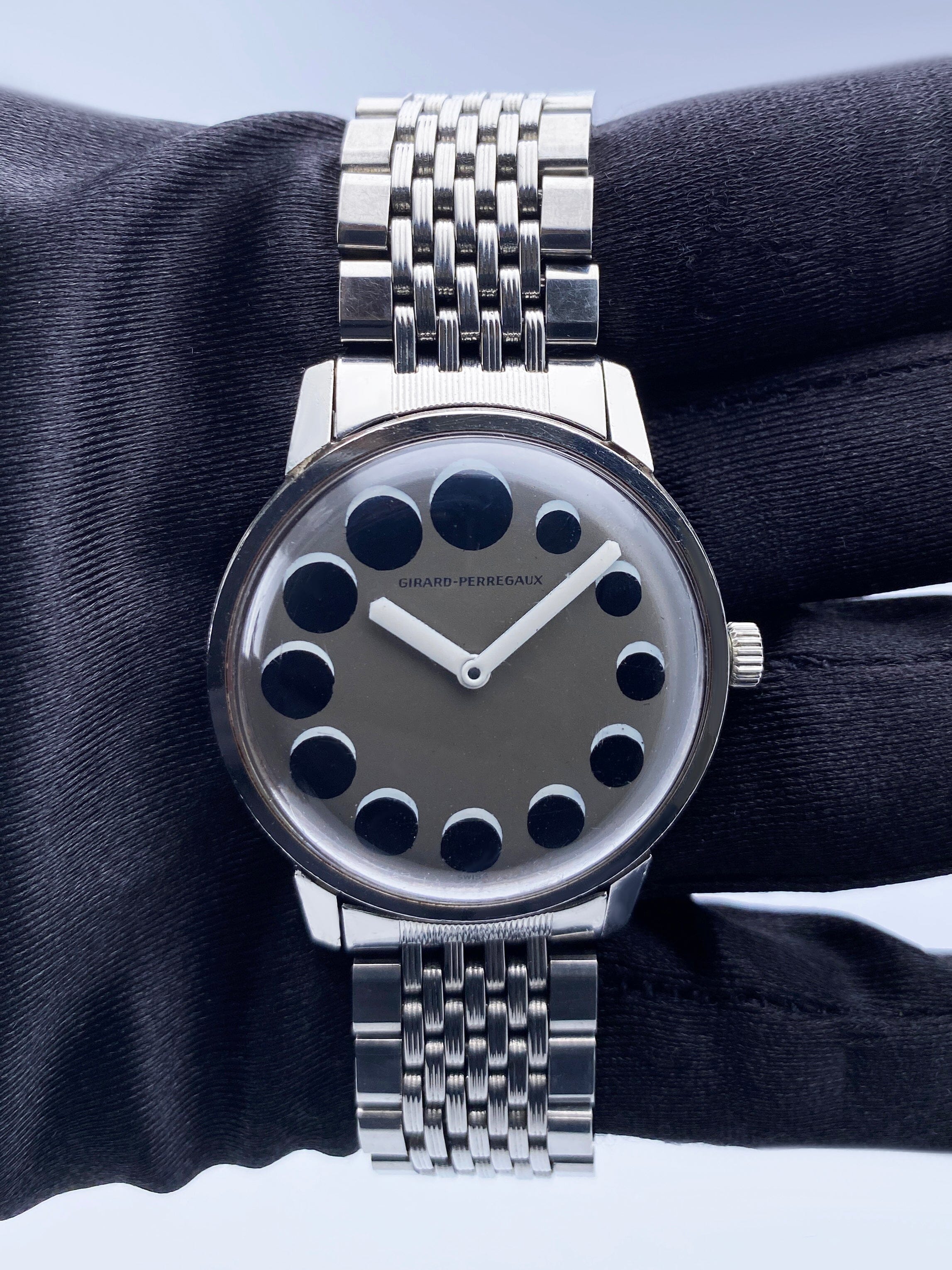Girard Perregaux 9034FX Lunar Dot Dial Vintage Watch