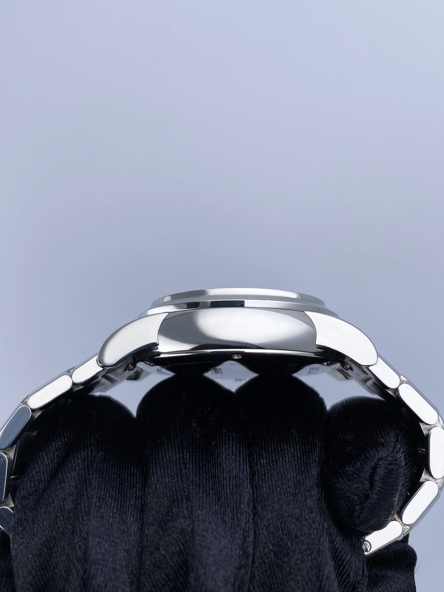 Girard Perregaux Ferrari 8020 Stainless Steel Mens Watch