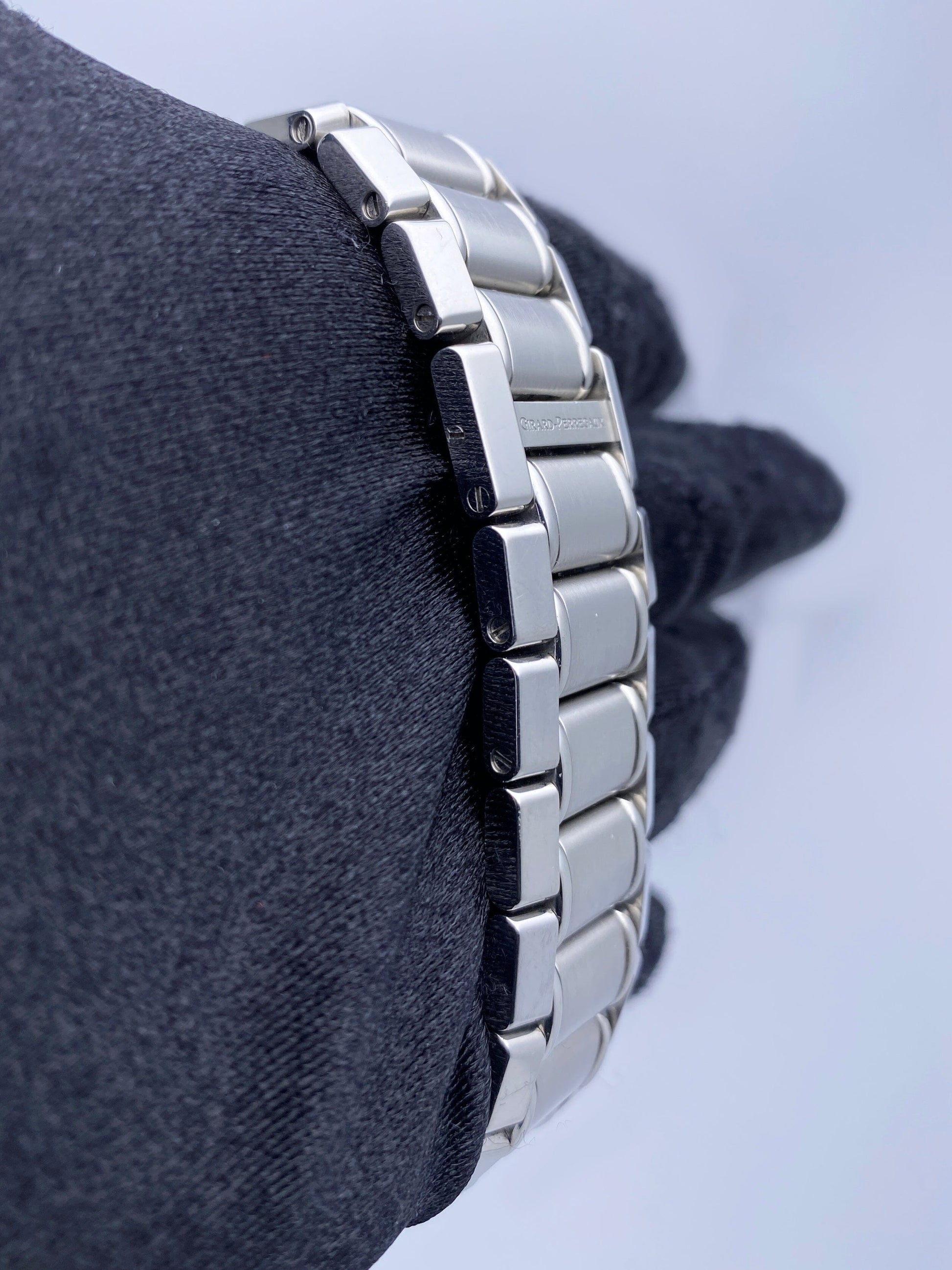 Girard Perregaux Ferrari 8020 Stainless Steel Mens Watch