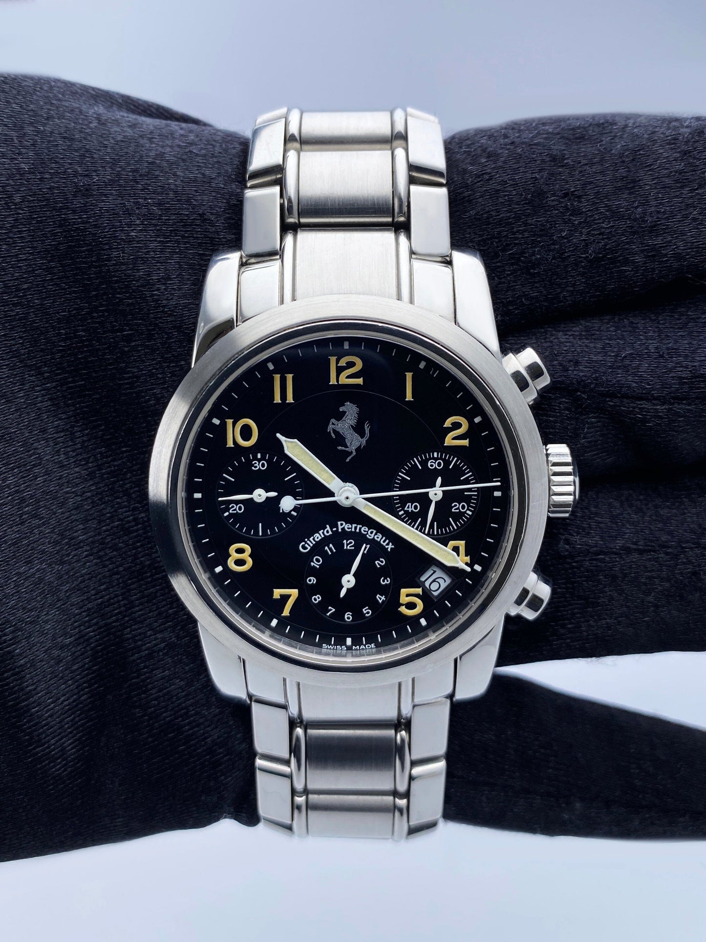 Girard Perregaux Ferrari 8020 Stainless Steel Mens Watch