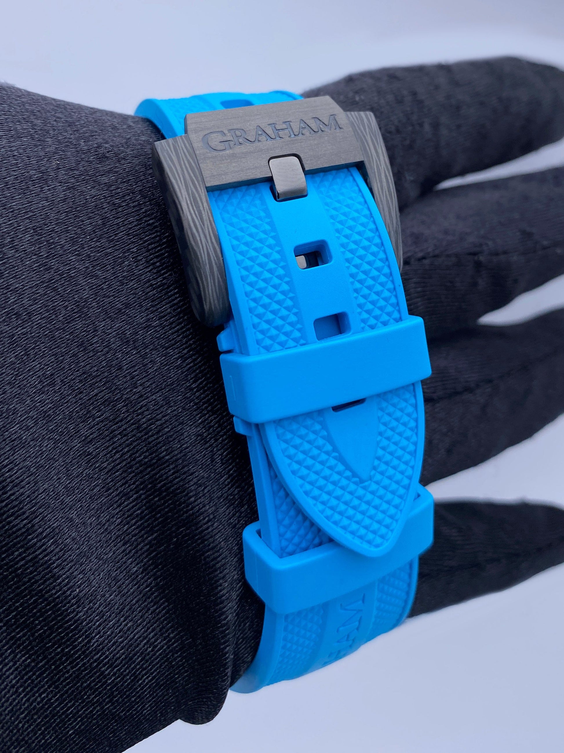 Graham Chronofighter Oversize Superlight Carbon Blue Mens Watch Box Papers