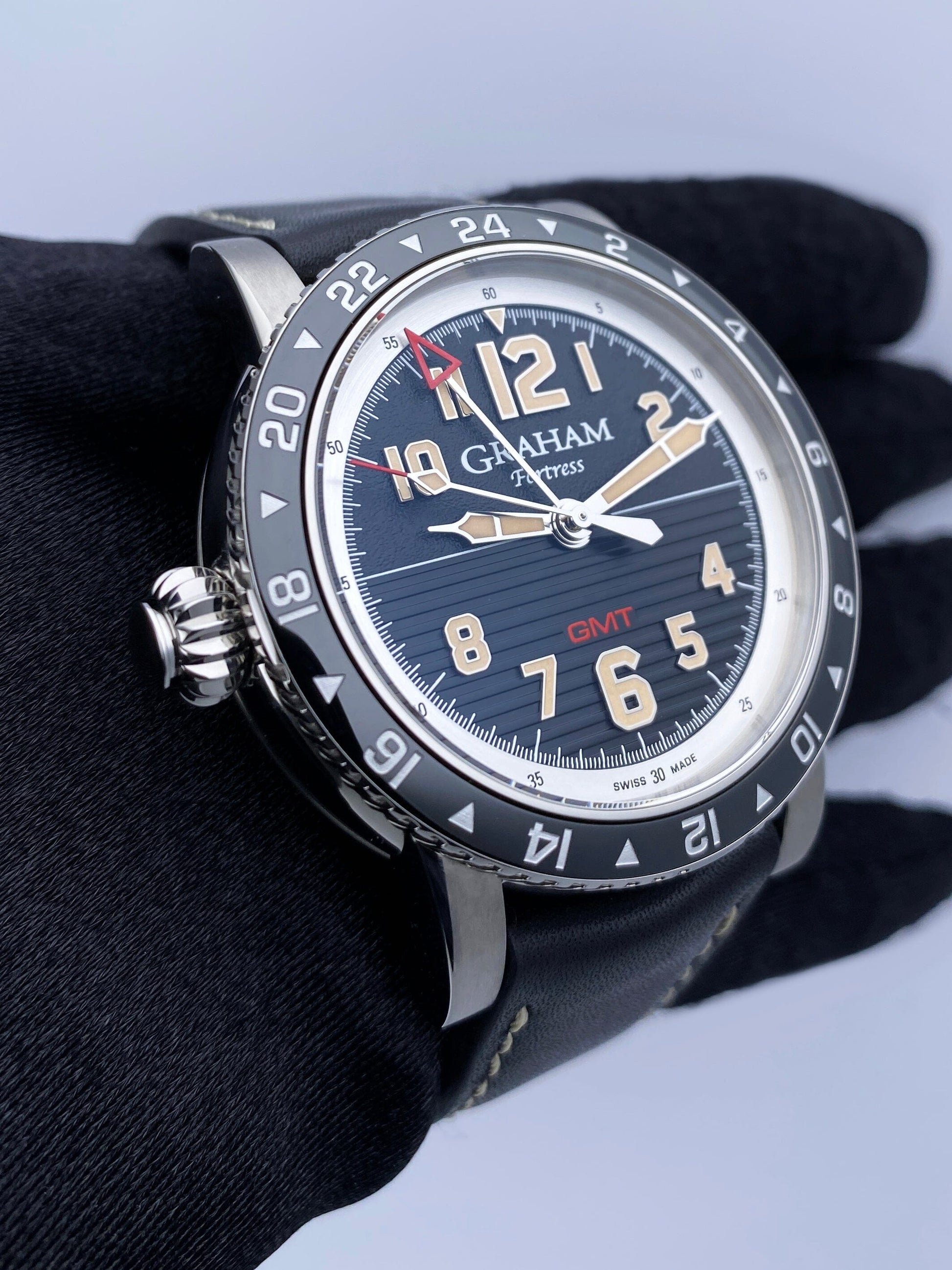 New Graham Fortress GMT Black Dial Mens Watch Box Papers - Wristwatch