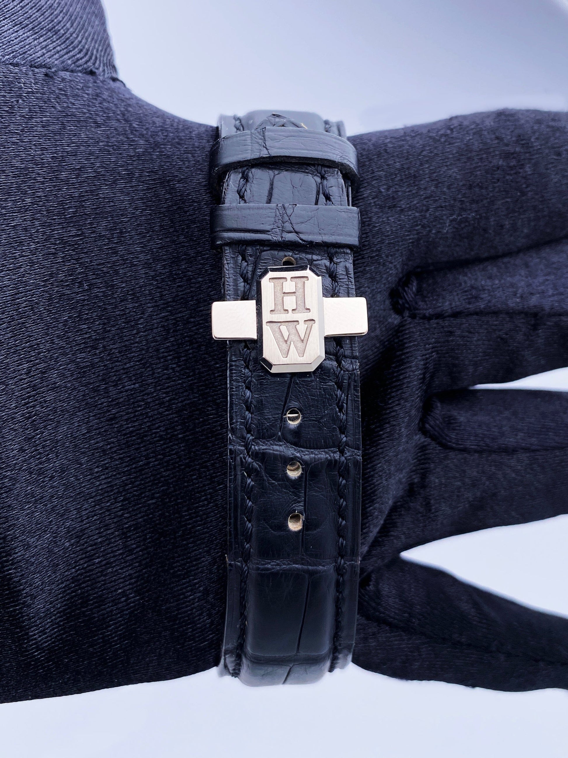Harry Winston Premier Excenter 200-MMTZ39W Mens Watch - Virtual
