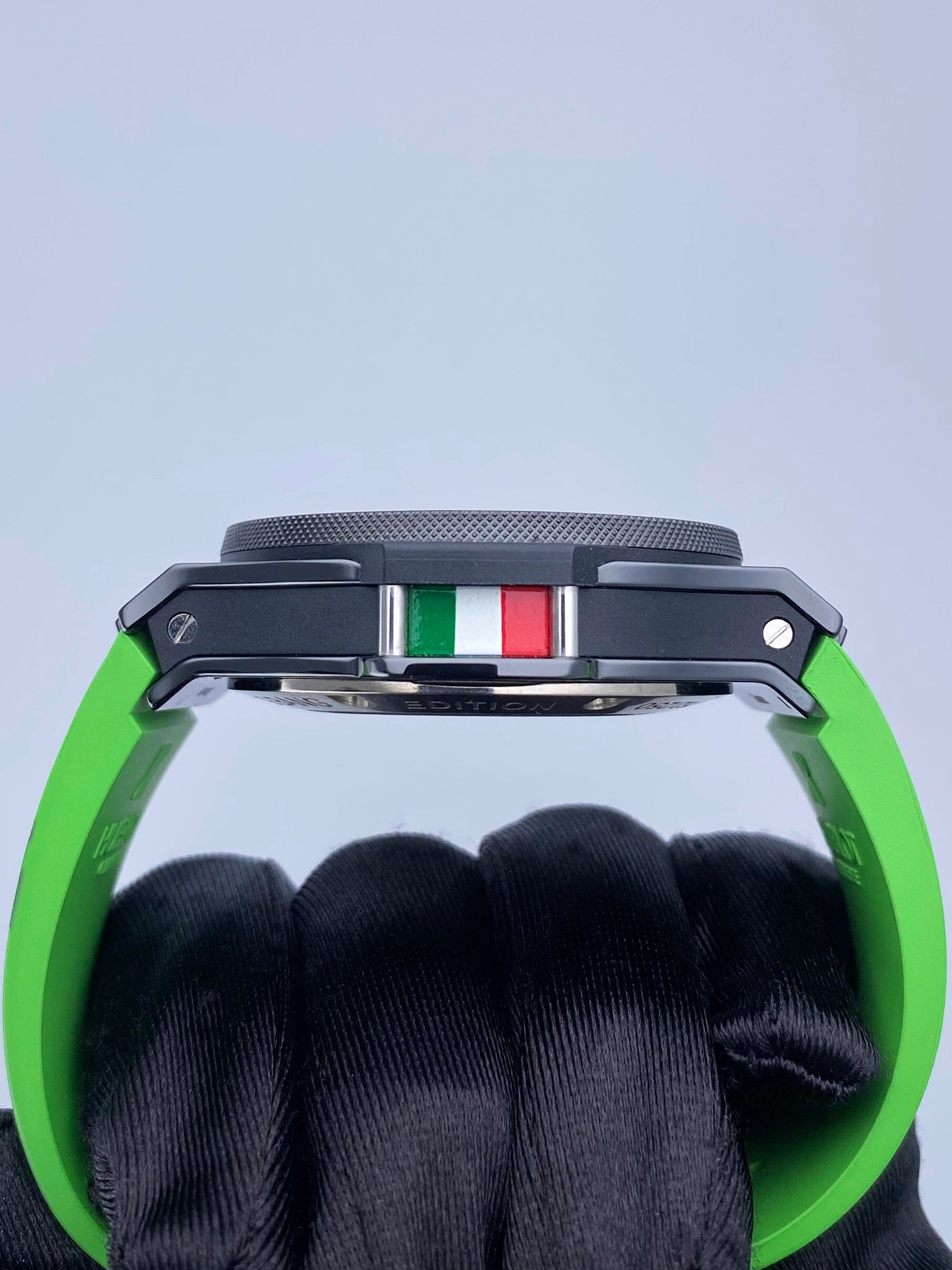 Hublot Big Bang Mexican Futbol 2007 Limited Edtion 301.CX.134.RX.MEX07 Watch Box Papers - Watches