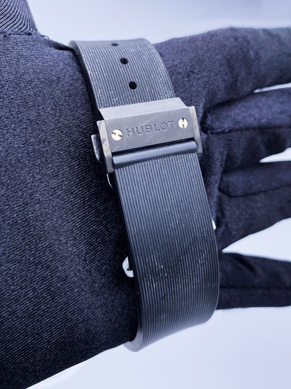 Hublot Classic Fusion 542.CM.1770.RX Black Ceramic Mens Watch