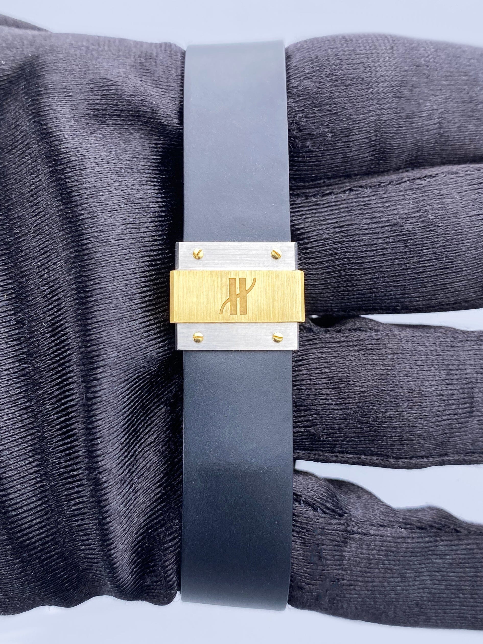 Hublot M D 1391.2.054 Diamond Dial Two Tone Ladies Watch - Watches
