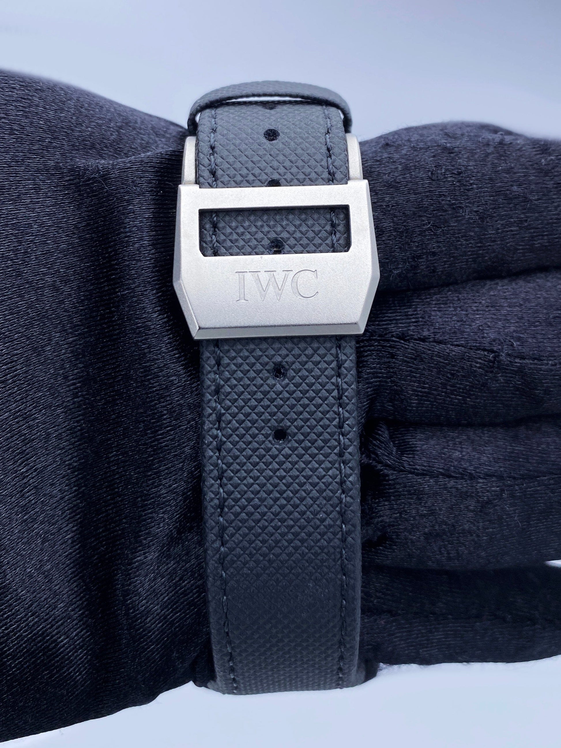IWC Big Pilot's Perpetual Calendar Edition "Rodeo Drive" IW503001 Watch Box Papers