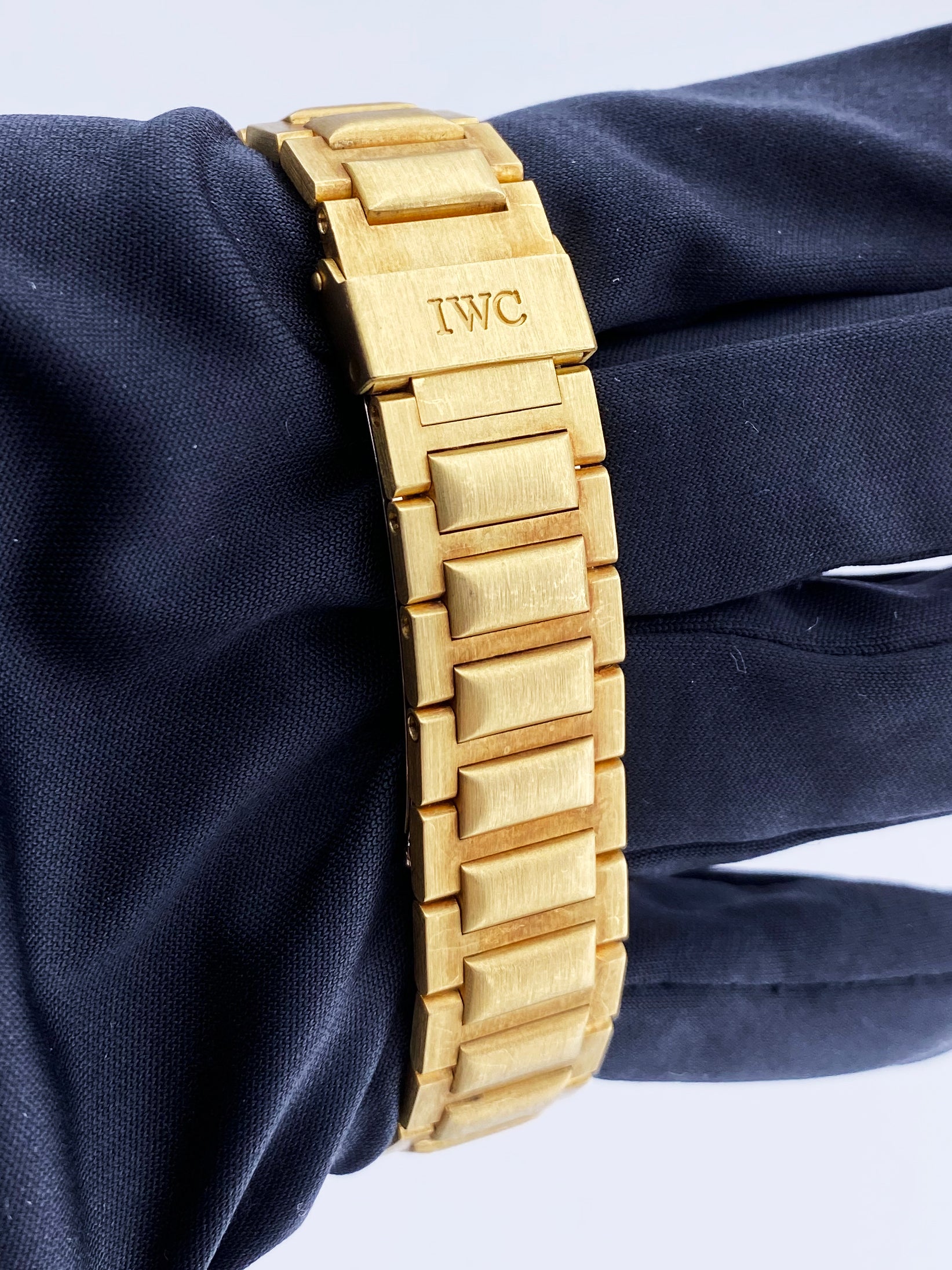 IWC Ingenieur 9230 Men's Watch