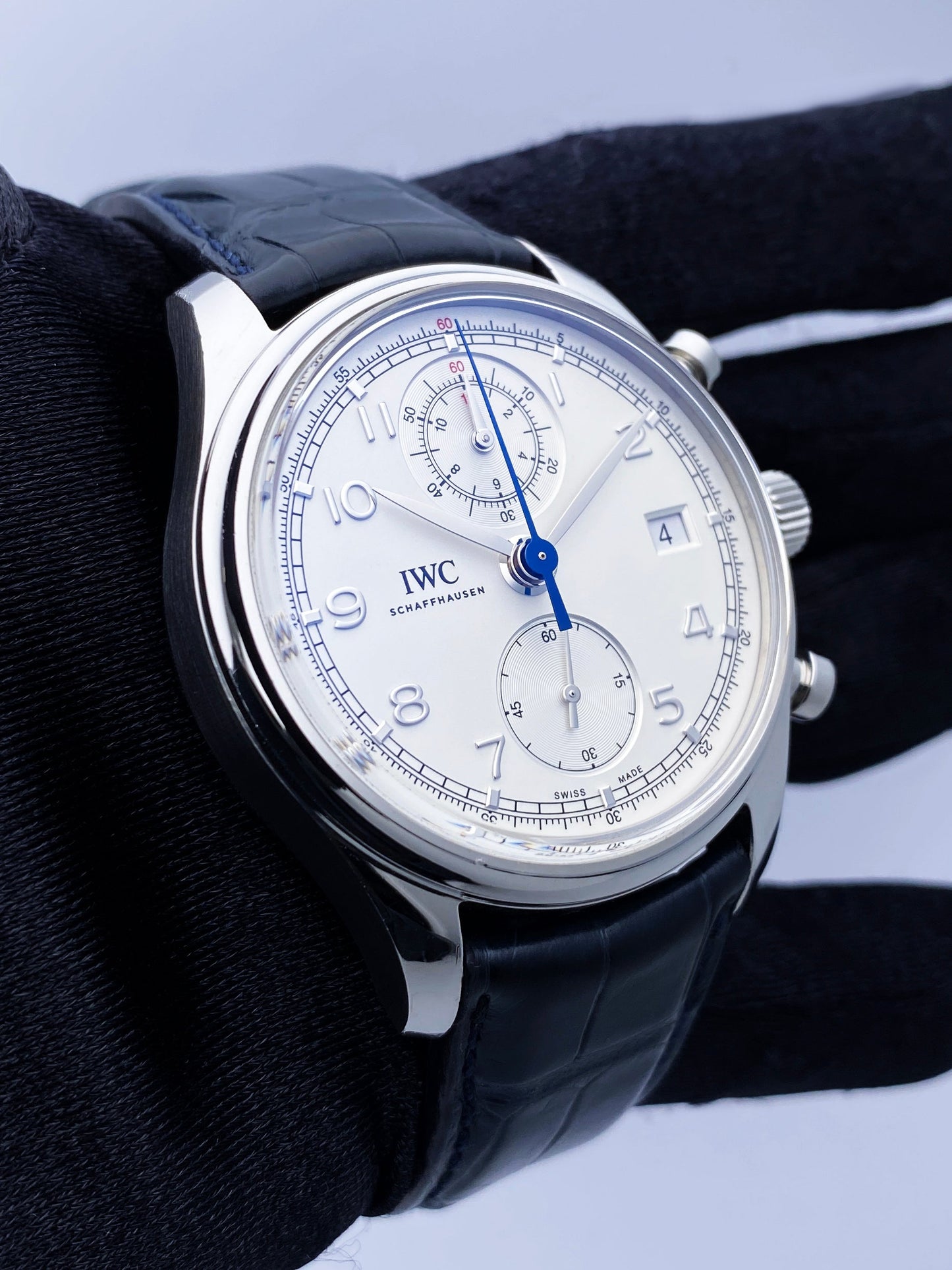 IWC Portugieser Chronograph Classic IW390403 Mens Watch Box Papers - Wristwatch