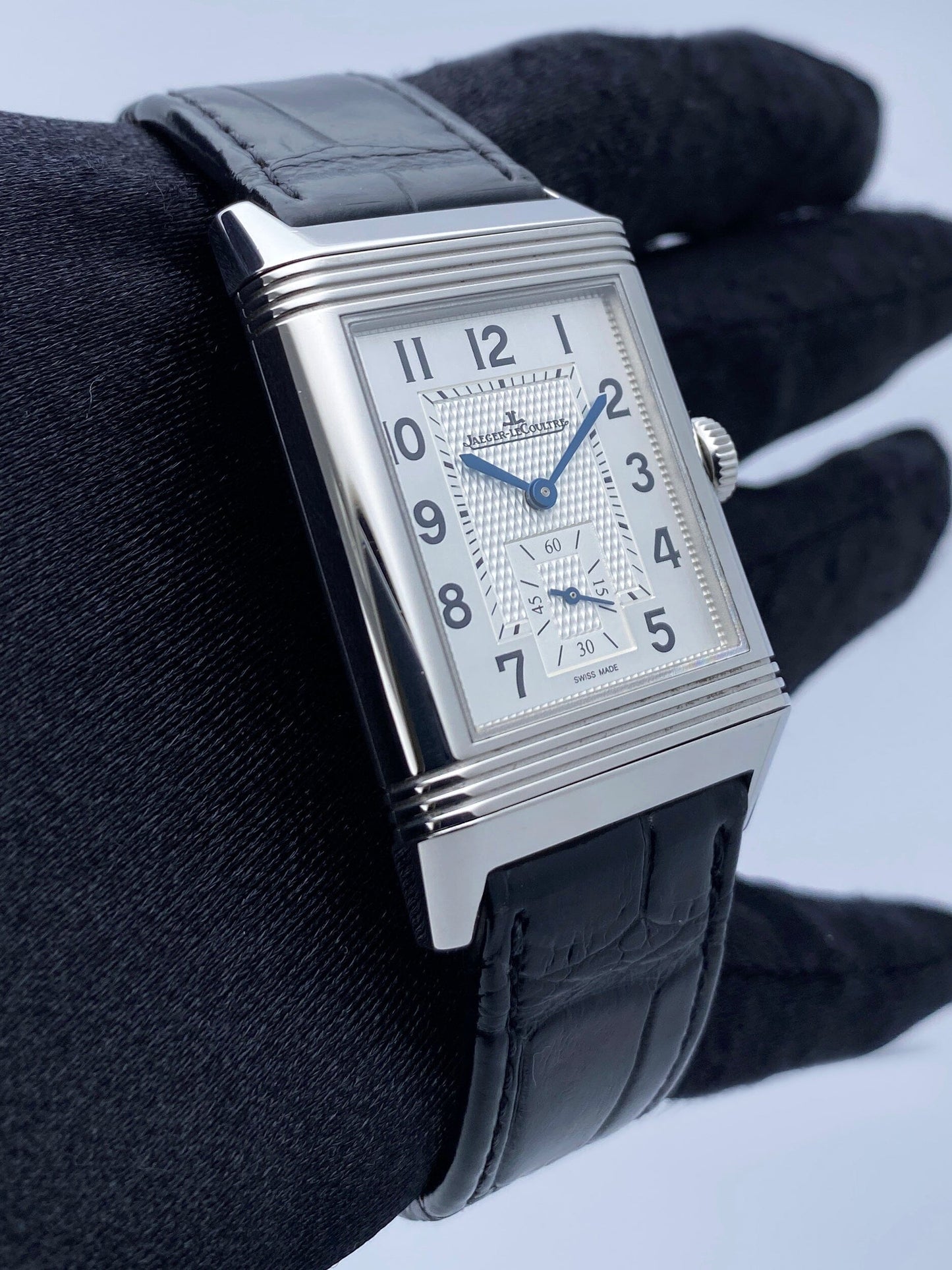 Jaeger-LeCoultre Reverso Classic Q384820 Mens Watch Box Papers - Virtual
