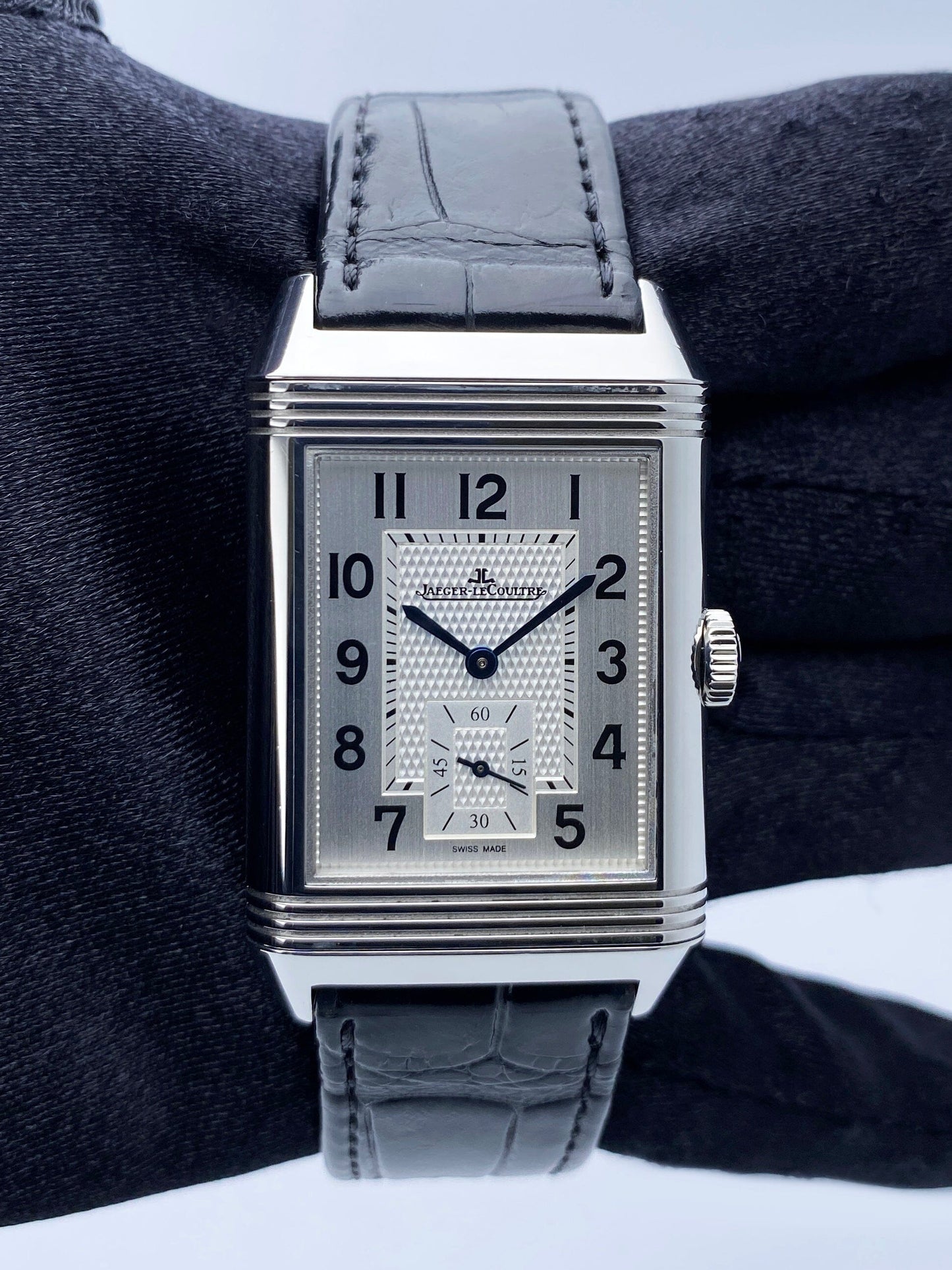 Jaeger-LeCoultre Reverso Classic Q384820 Mens Watch Box Papers - Virtual