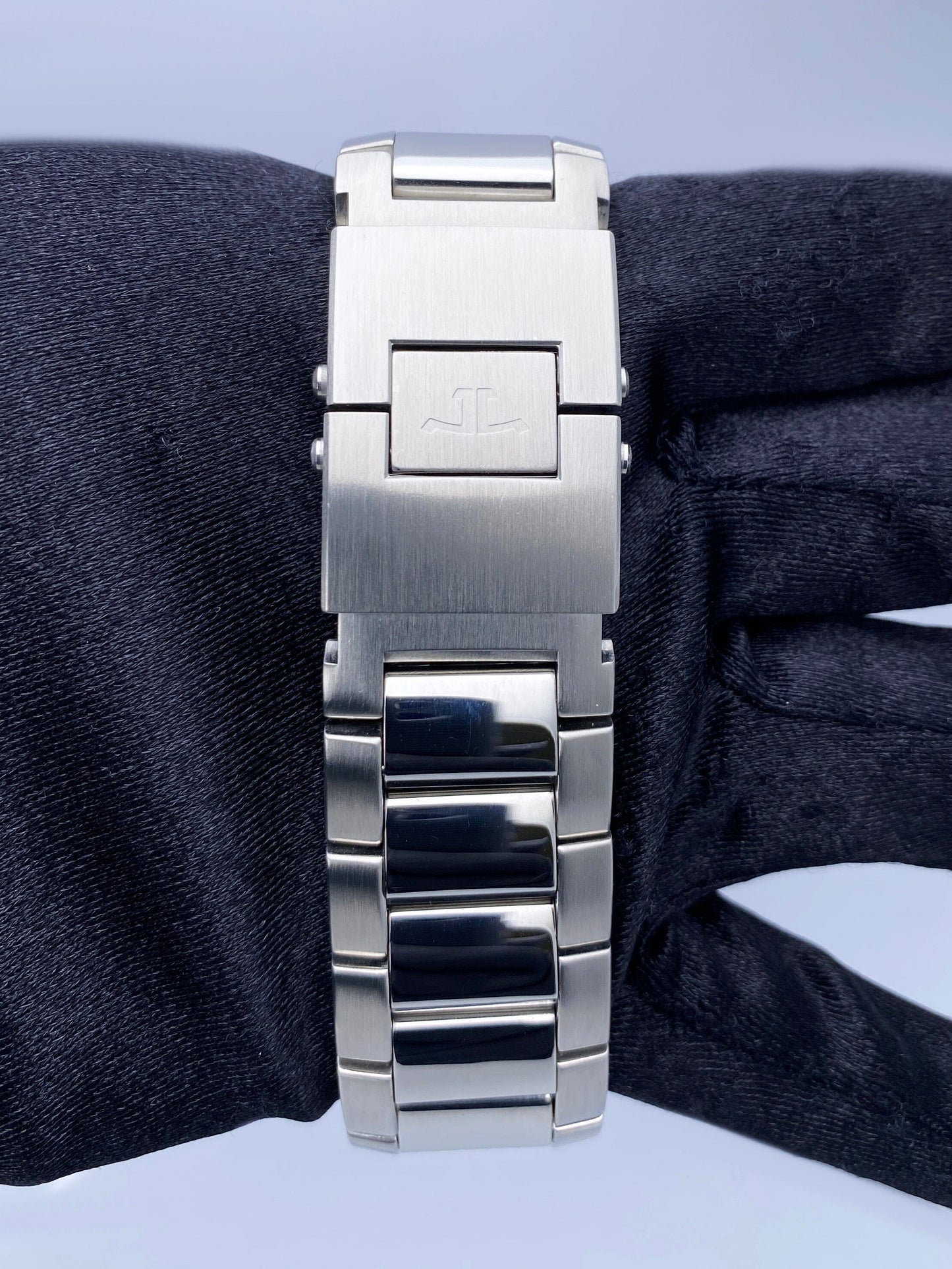 Jaeger-LeCoultre Reverso Squadra Hometime Q7008120 Steel Mens Watch