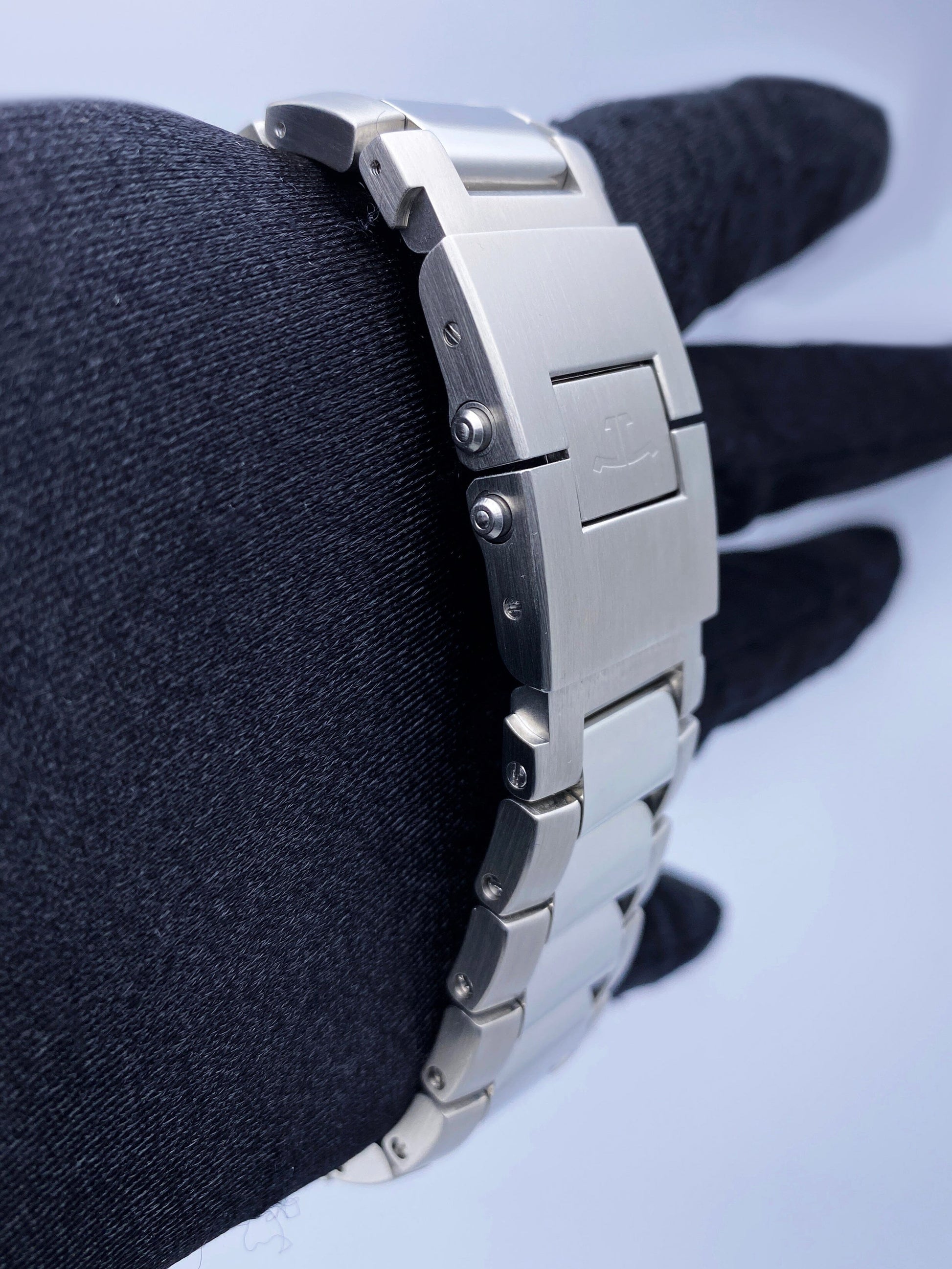 Jaeger-LeCoultre Reverso Squadra Hometime Q7008120 Steel Mens Watch