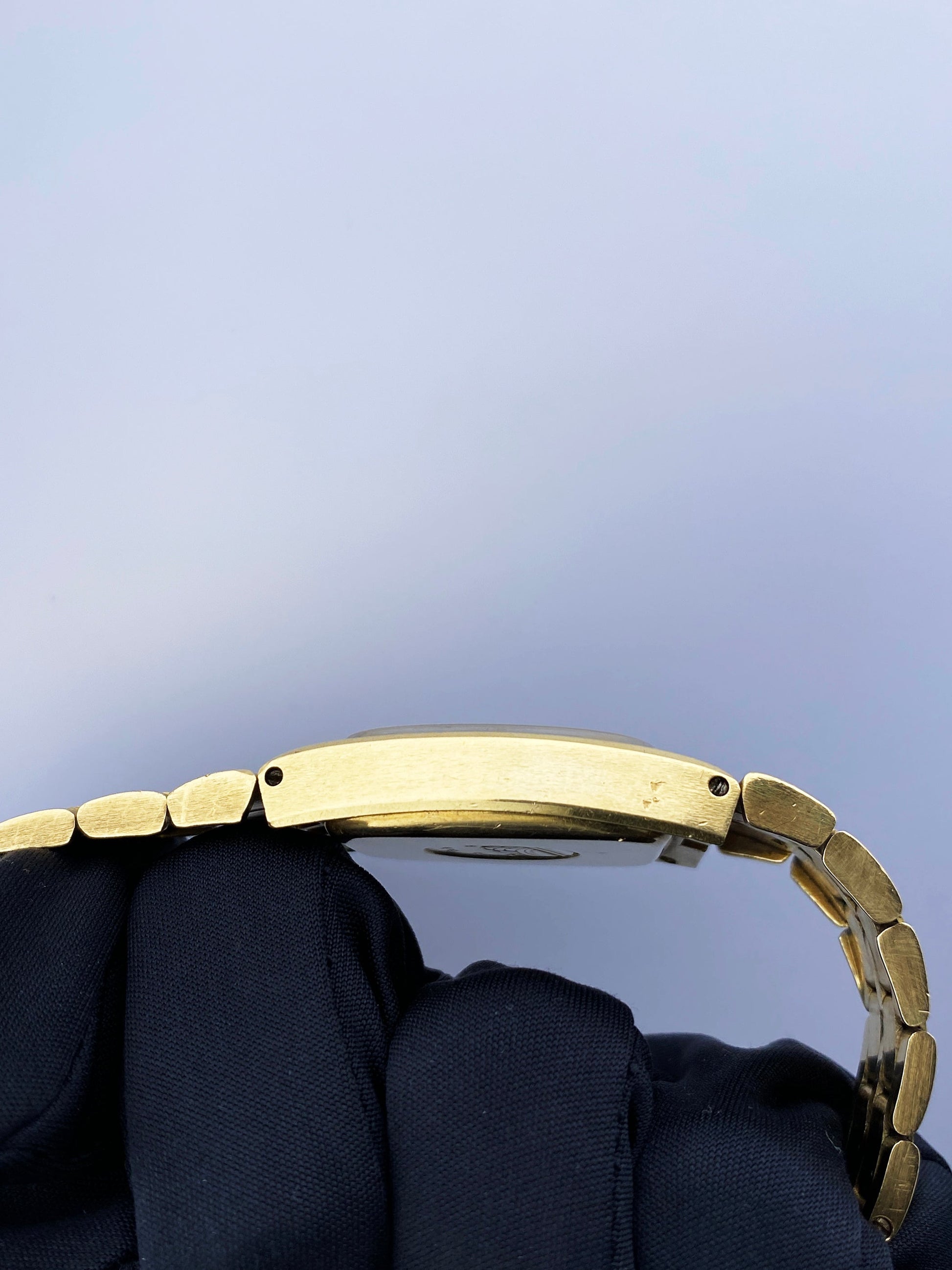 Omega Constellation Vintage 18K Yellow Gold Mens Watch