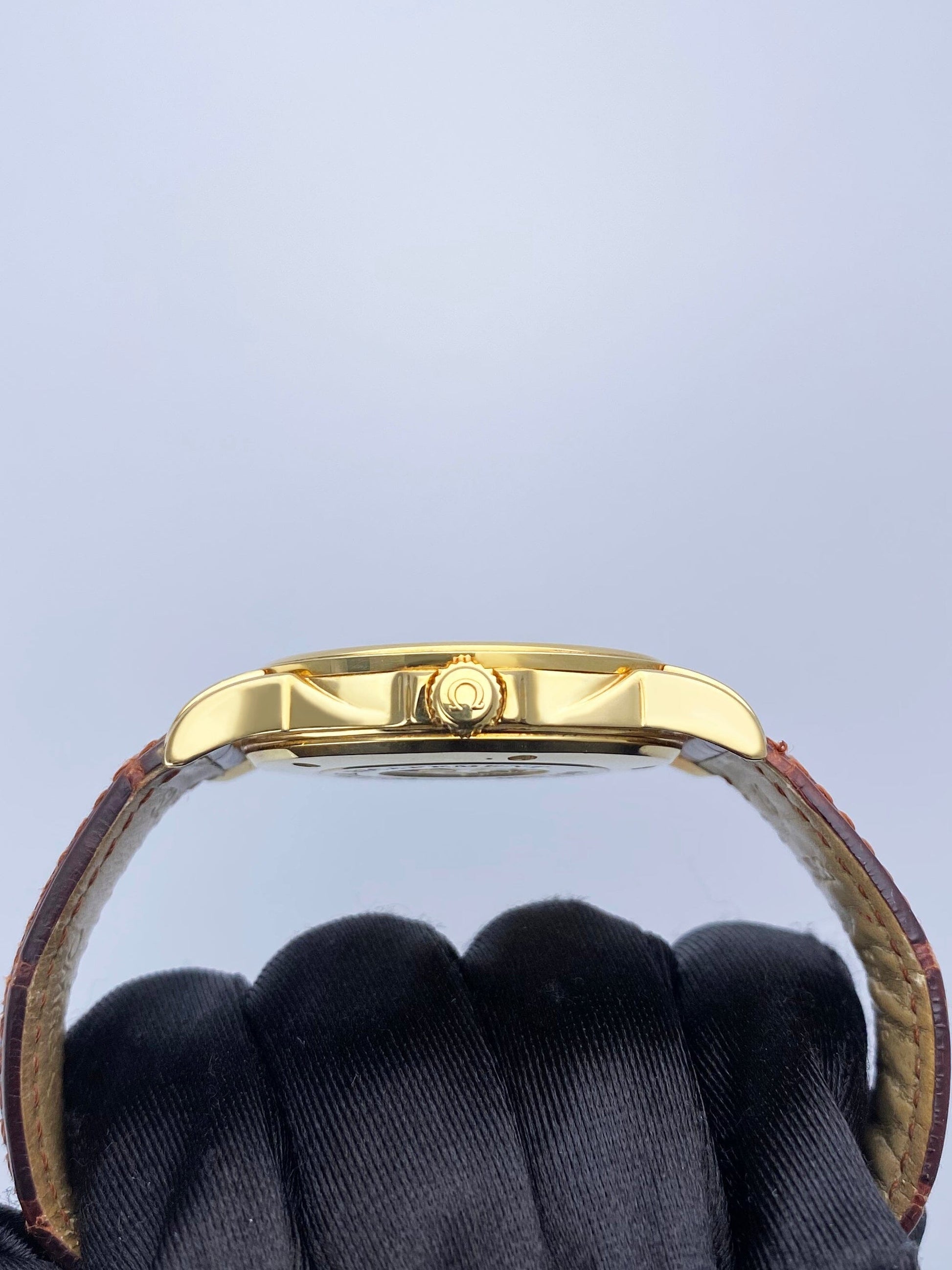 Omega De Ville Co-Axial Escapement 5911.31.22 Automatic Chronometer Limited Edition Box & Papers