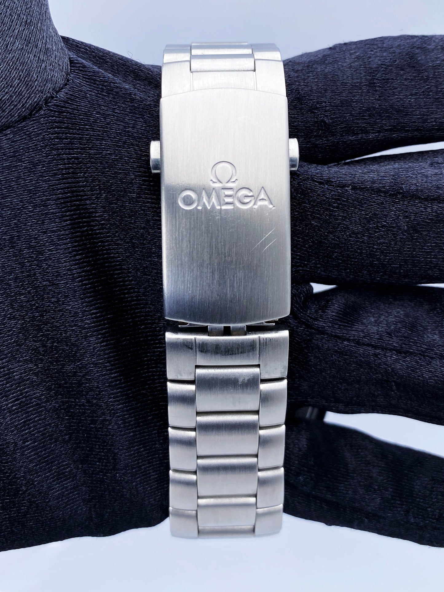 Omega Planet Ocean 232.30.42.21.01.001 Mens Watch - Wristwatch