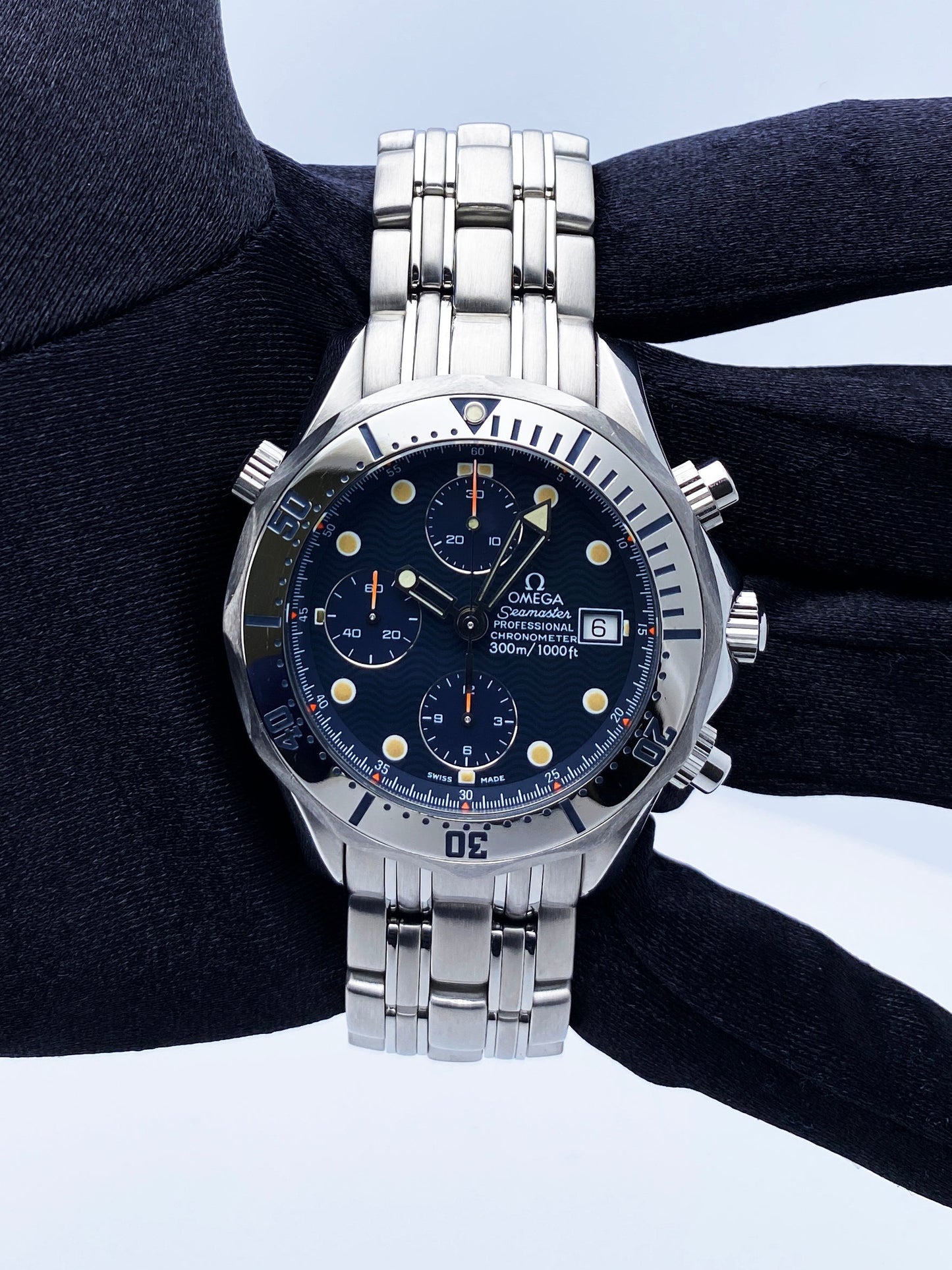 Omega Seamaster 2598.80.00 Chronograph Diver Mens Watch - Virtual