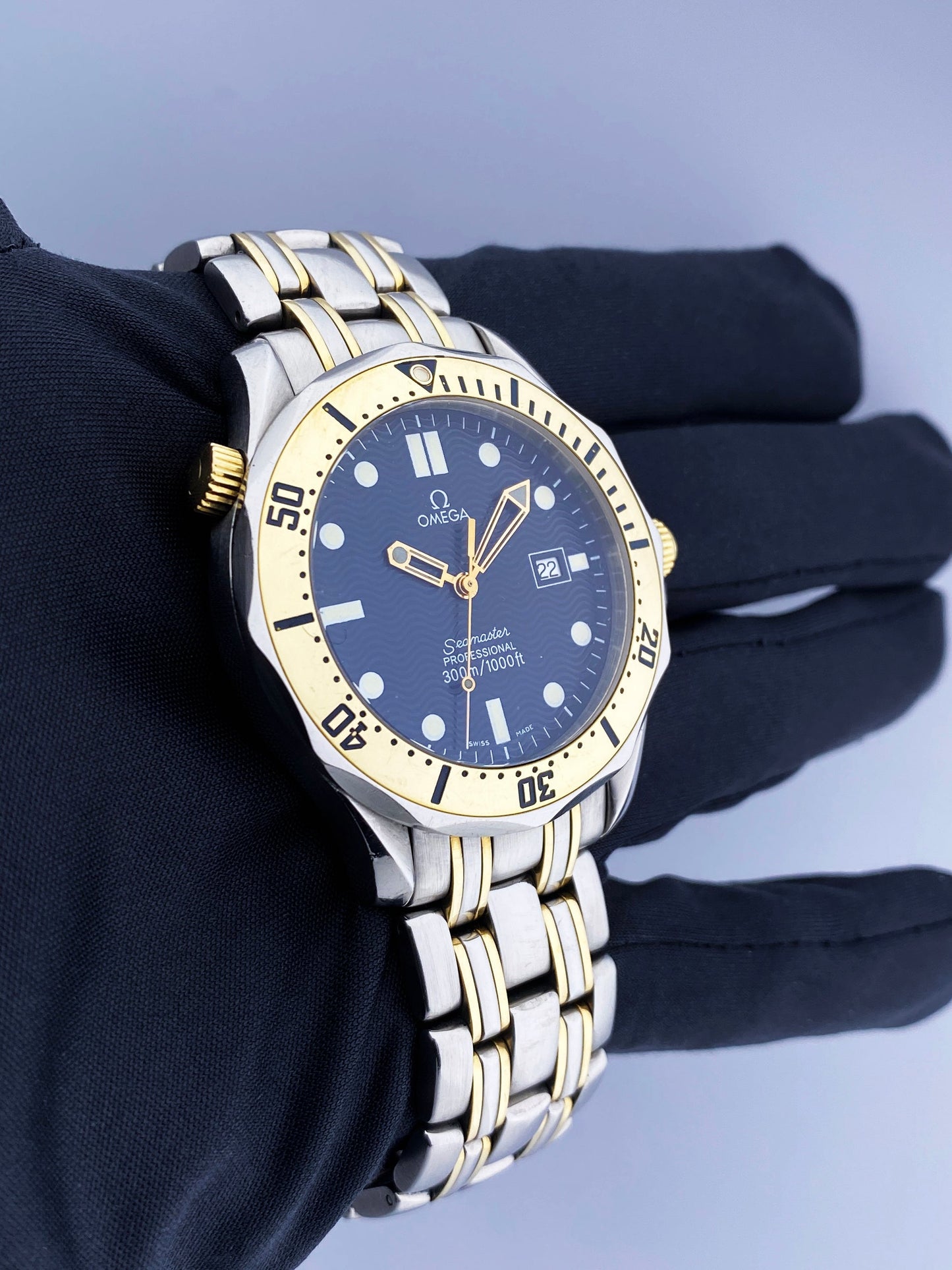 Omega Seamaster 300M Quartz Blue Dial Two Tone Mens Watch