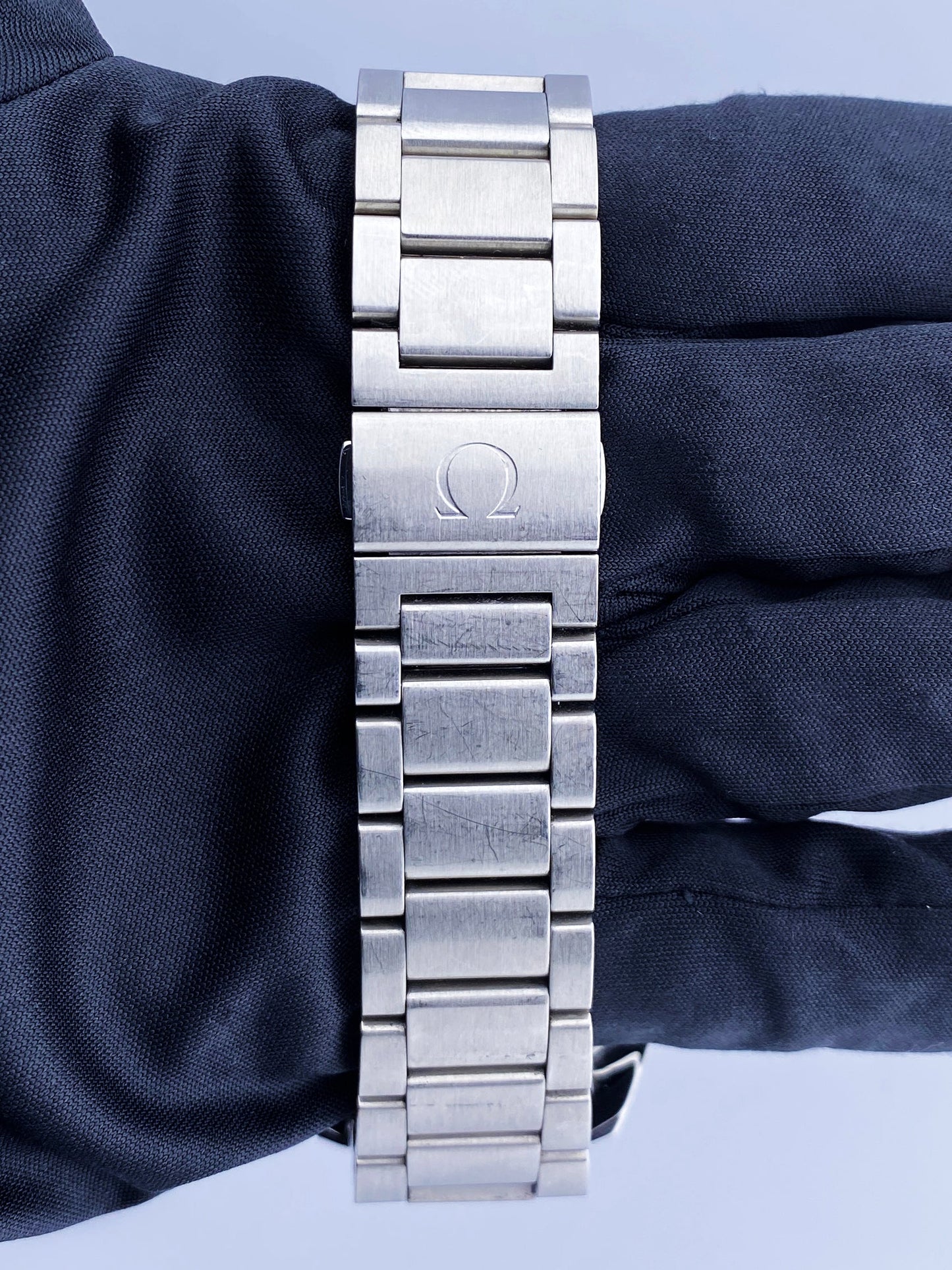 Omega Seamaster Aqua Terra 231.10.44.50.04.001 Mens Watch Box Papers - Wristwatch