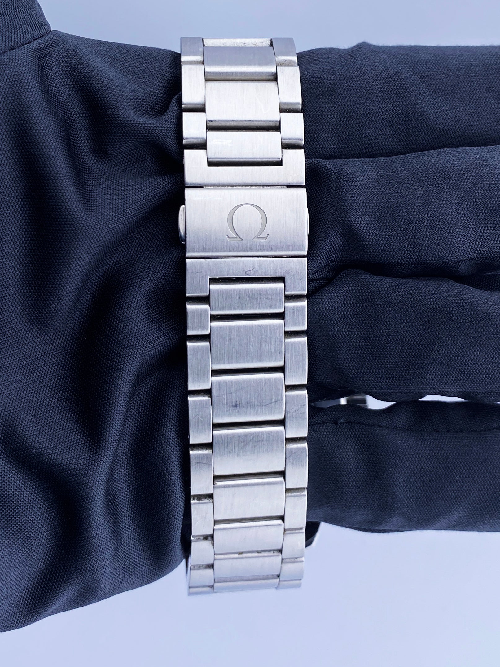 Omega Seamaster Aqua Terra 231.10.44.50.06.001 Mens Watch Box Papers
