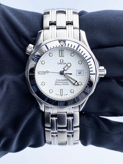 Omega Seamaster Professional 2562.20.00 Midsize Men’s Watch - Wristwatch
