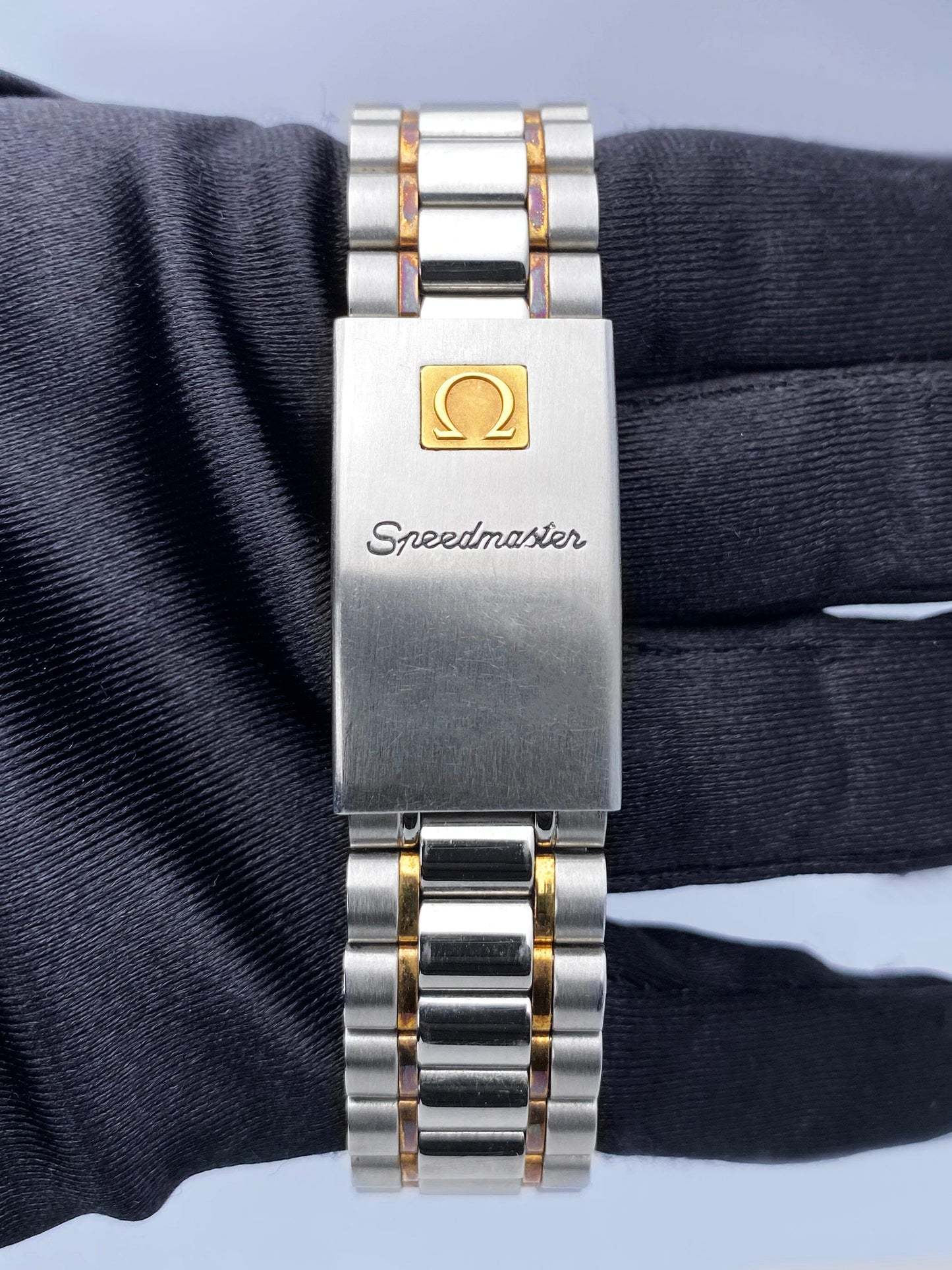 Omega Speedmaster 3310.10 Champagne Dial Two-Tone Mens Watch