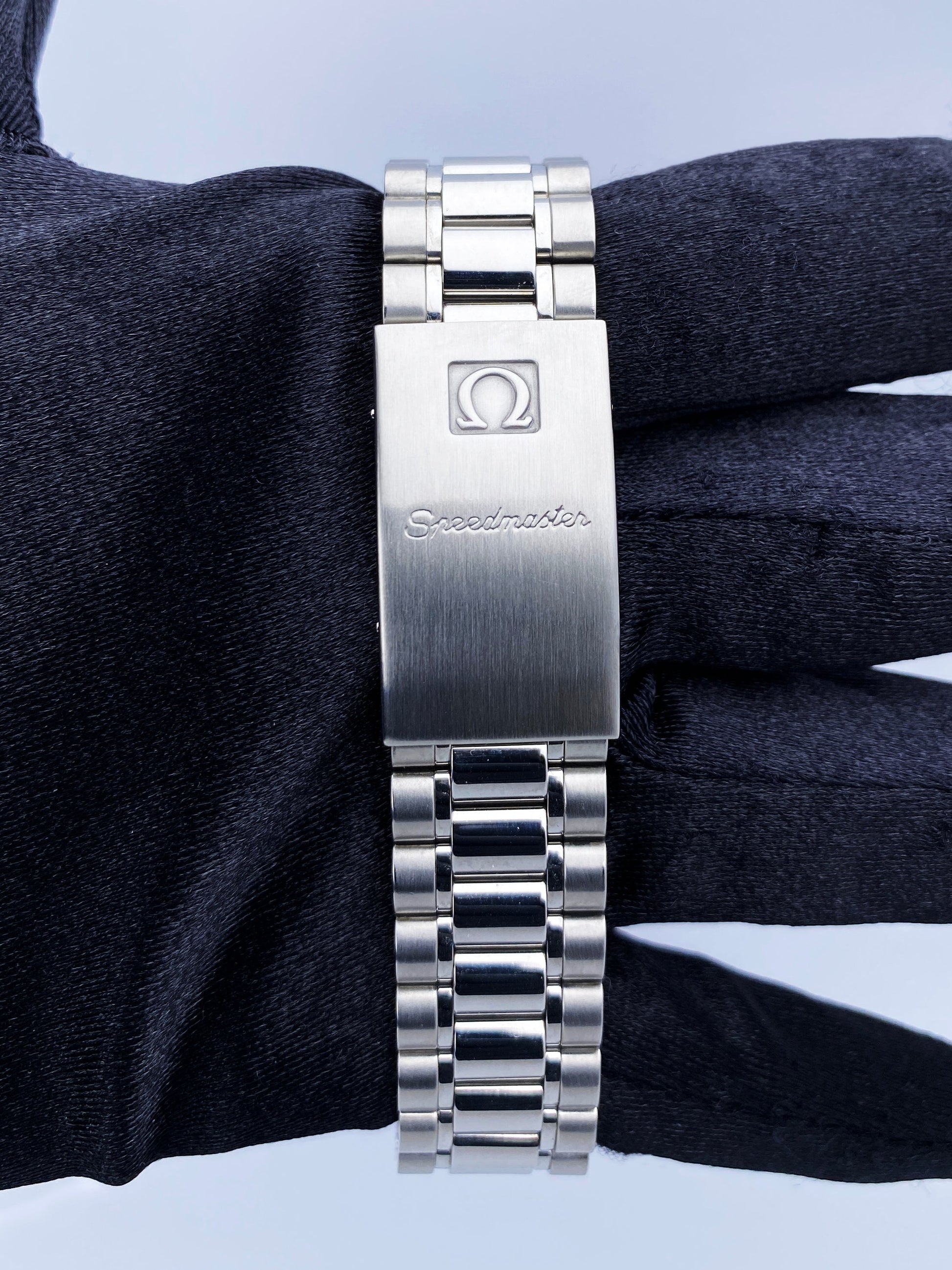 Omega Speedmaster 3510.50.00 Mens Watch - Virtual