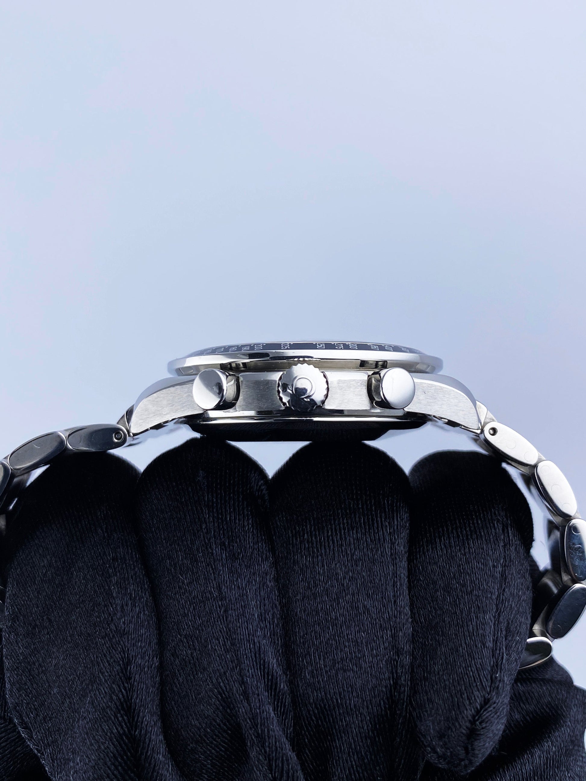 Omega Speedmaster 3520.50 Day Date Stainless Steel Mens Watch