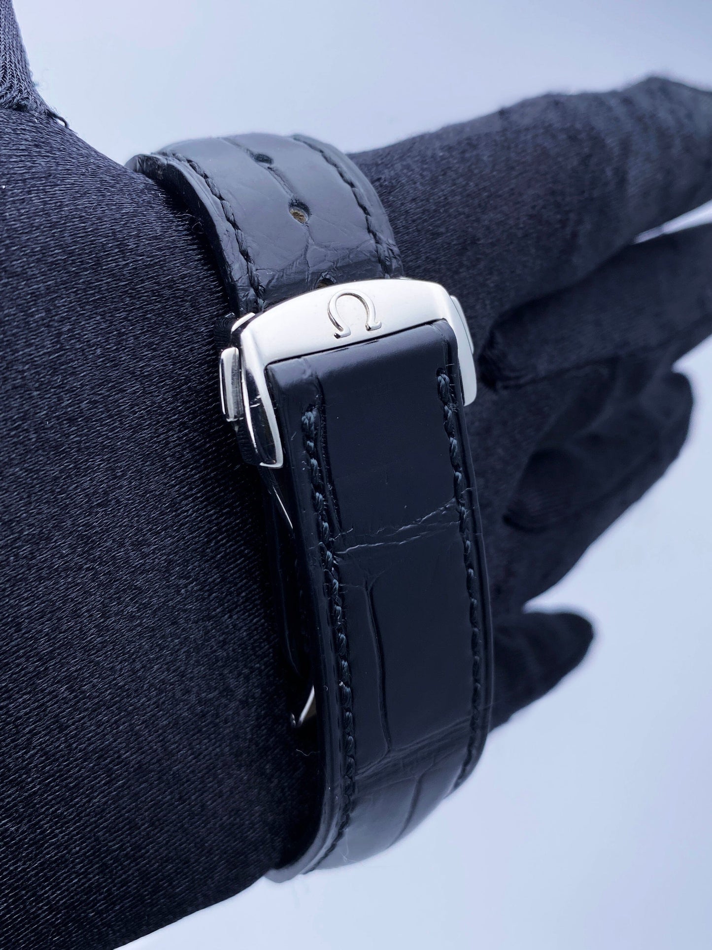 Omega Speedmaster Day Date 3220.50.00 Mens Watch Full Set