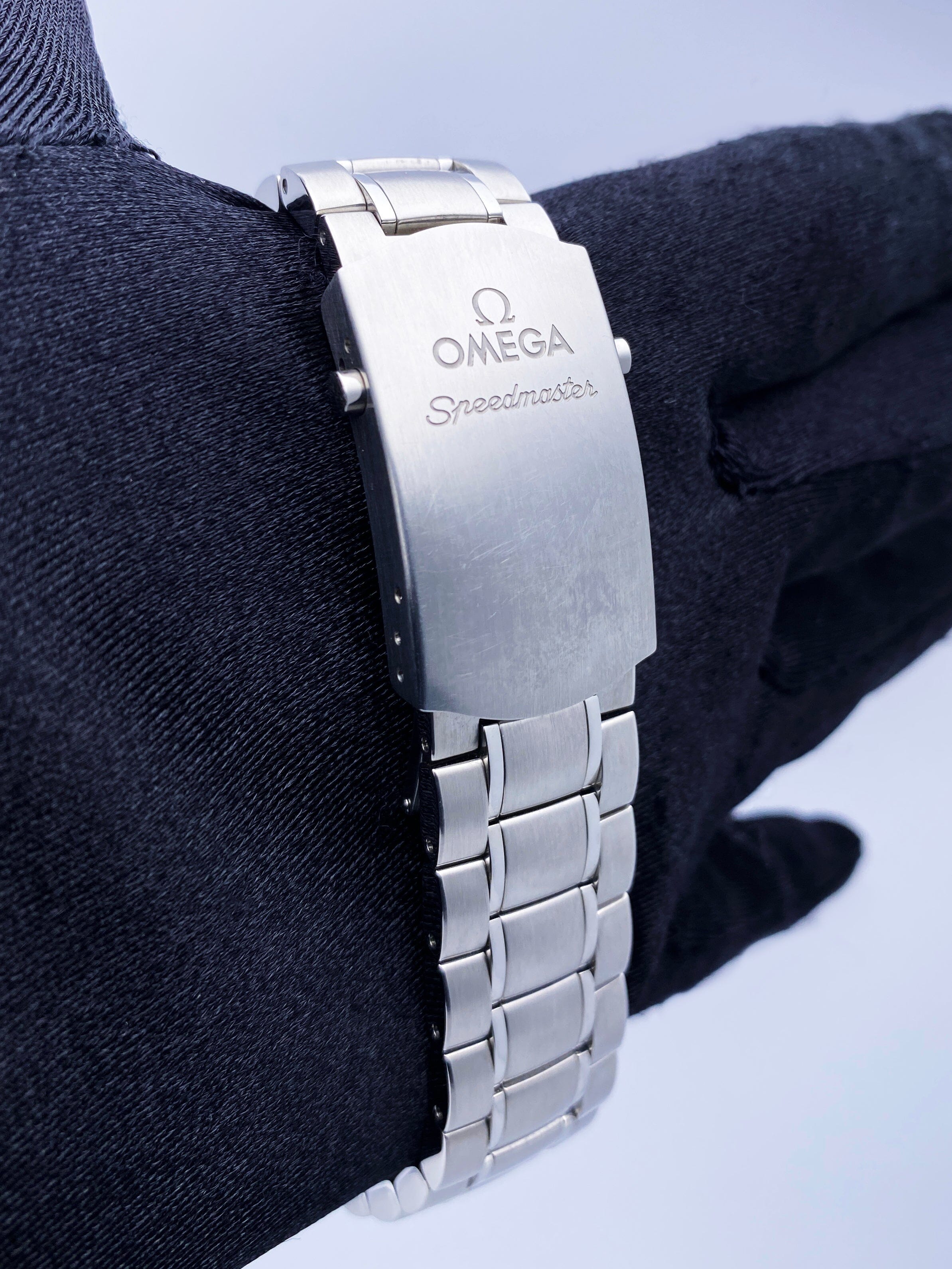 Omega Speedmaster Day Date 3220.50.00 Mens Watch Full Set – Phigora