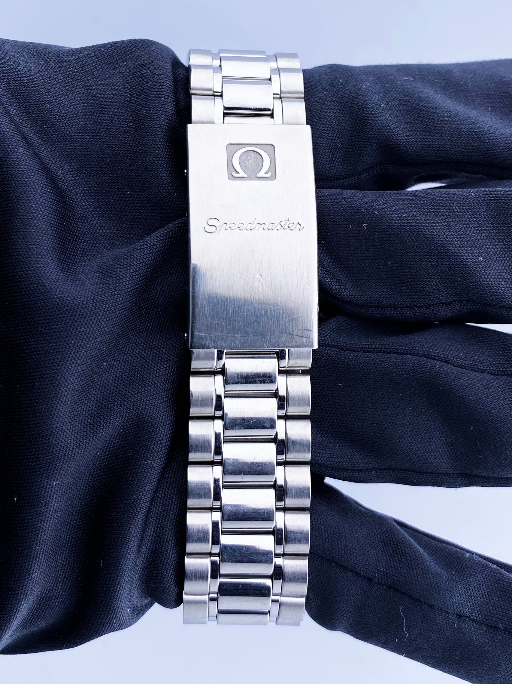 Omega Speedmaster Michael Schumacher 3510.61.00 Mens Watch - Virtual