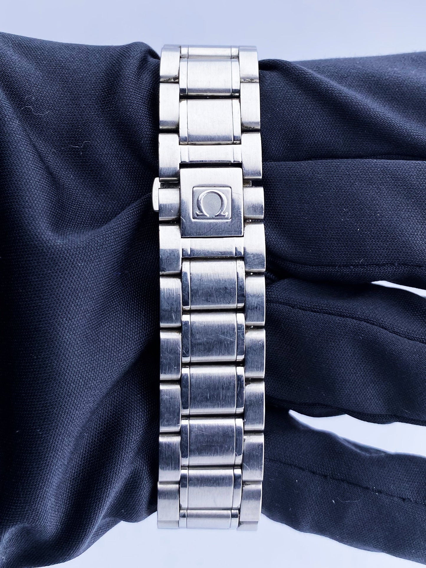 Omega Speedmaster Triple Date 3520.50 Automatic