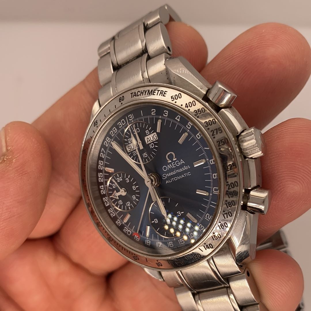 Omega Speedmaster Triple Date Chronograph 3523.80.00 Men’s Watch - Wristwatch