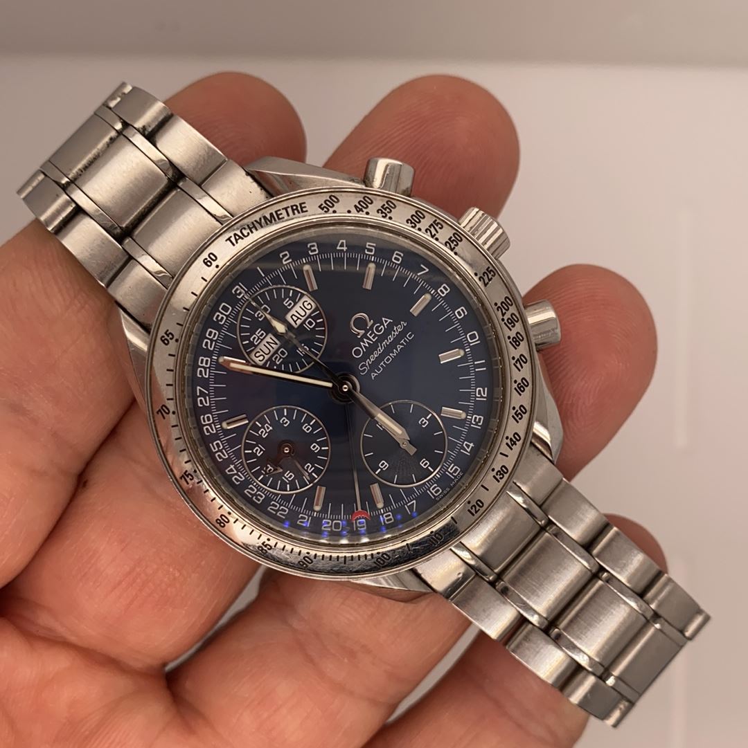 Omega Speedmaster Triple Date Chronograph 3523.80.00 Men’s Watch - Wristwatch