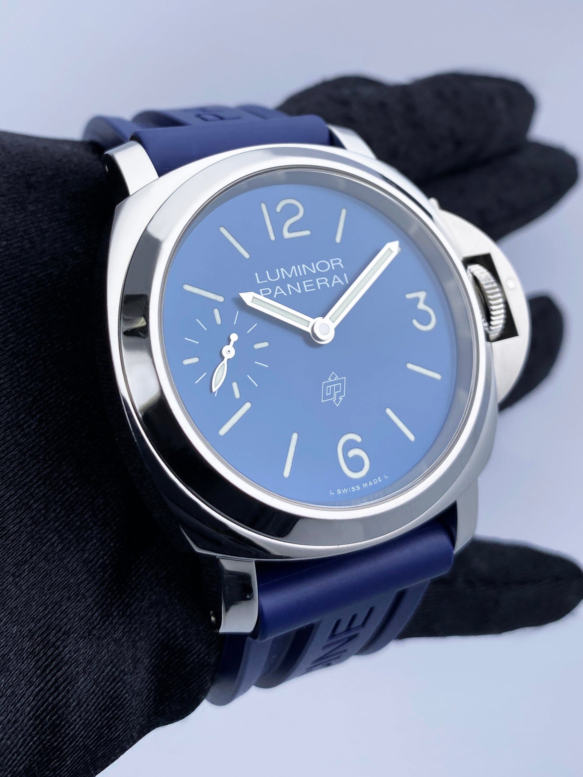 Panerai Luminor Blu Mare PAM01085 Blue Dial Mens Watch Box Papers