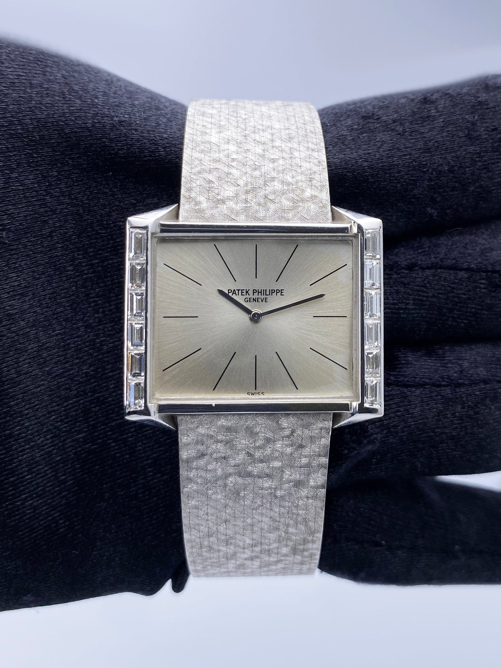 Patek Philippe 3506/2 Diamond 18K White Gold Ladies Watch